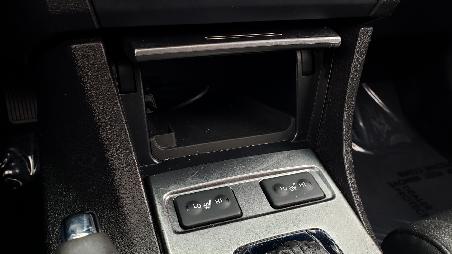 Used 2013 Acura ILX TECH PKG / SUNROOF / NAV / DUAL-ZONE A/C / REARVIEW for sale Sold at Formula Imports in Charlotte NC 28227 45