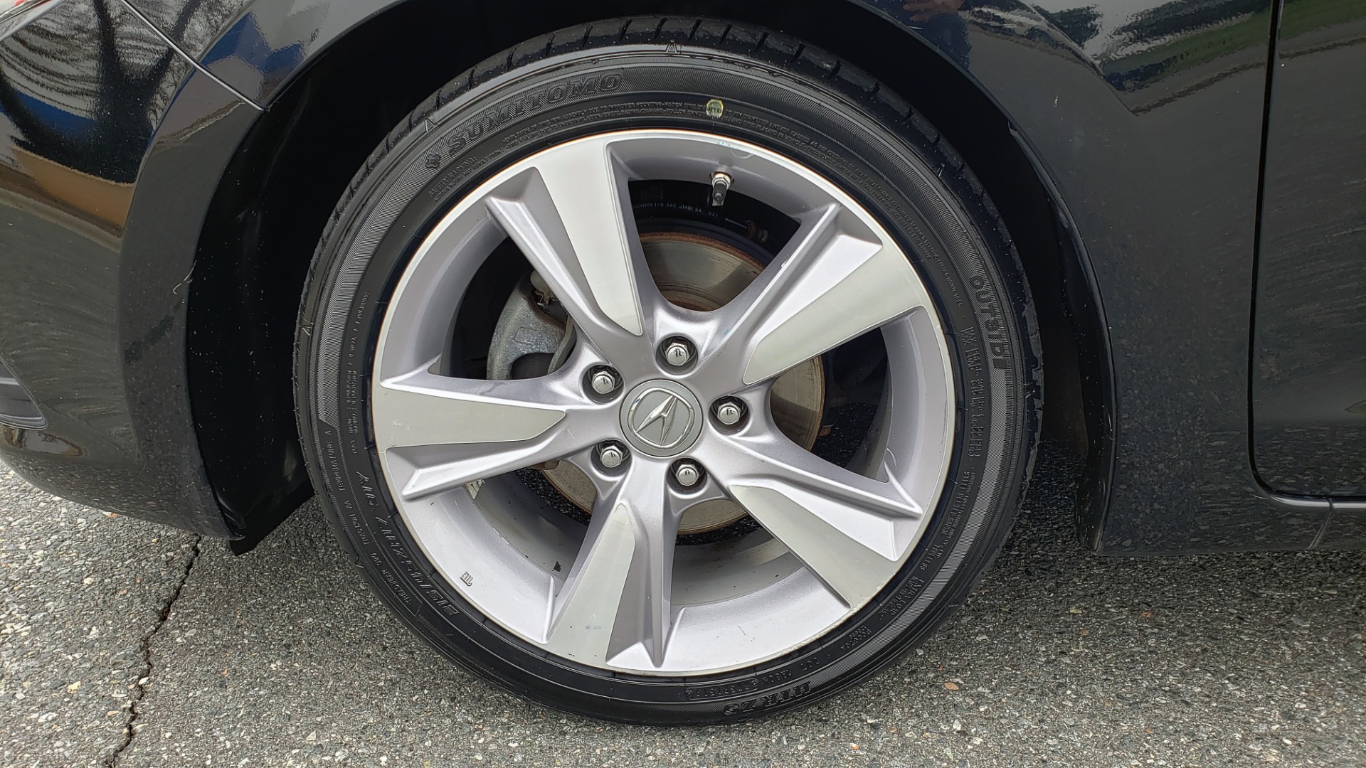 Used 2013 Acura ILX TECH PKG / SUNROOF / NAV / DUAL-ZONE A/C / REARVIEW for sale Sold at Formula Imports in Charlotte NC 28227 70
