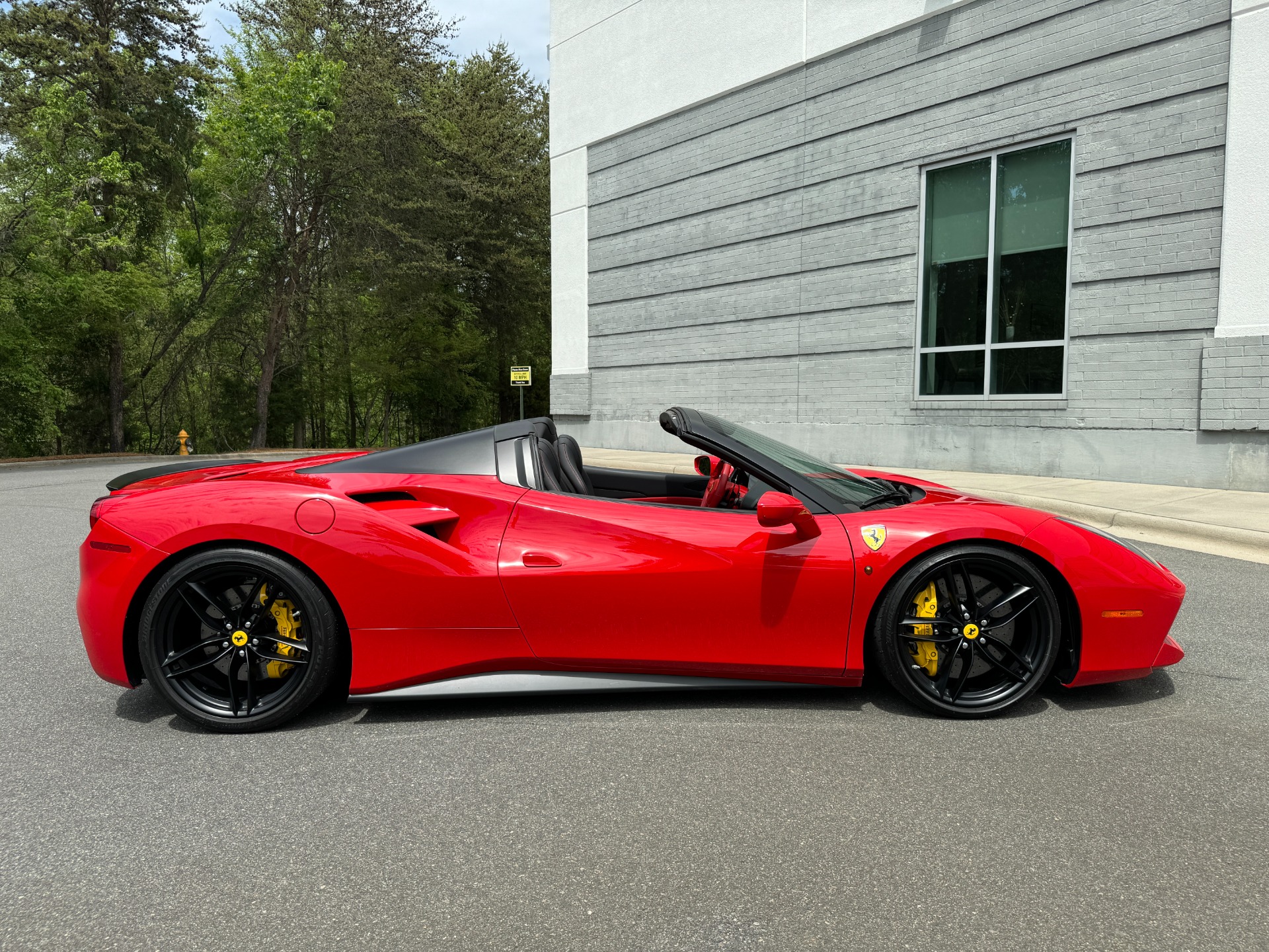 Used 2018 Ferrari 488 Spider RYFT EXHAUST / AFS LIGHTING / CARBON FIBER TRIM / 20 FORGED WHEELS for sale Sold at Formula Imports in Charlotte NC 28227 14