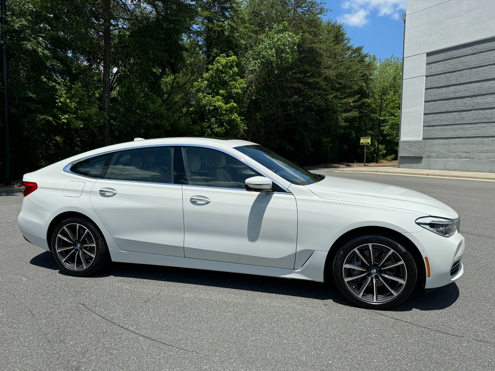 Used 2018 BMW 6 Series 640i xDrive LUXURY PKG / EXECUTIVE PKG / DRIVING ASSISTANCE PKG for sale Sold at Formula Imports in Charlotte NC 28227 15