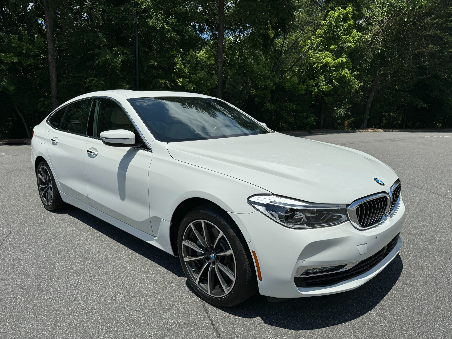 Used 2018 BMW 6 Series 640i xDrive LUXURY PKG / EXECUTIVE PKG / DRIVING ASSISTANCE PKG for sale Sold at Formula Imports in Charlotte NC 28227 16