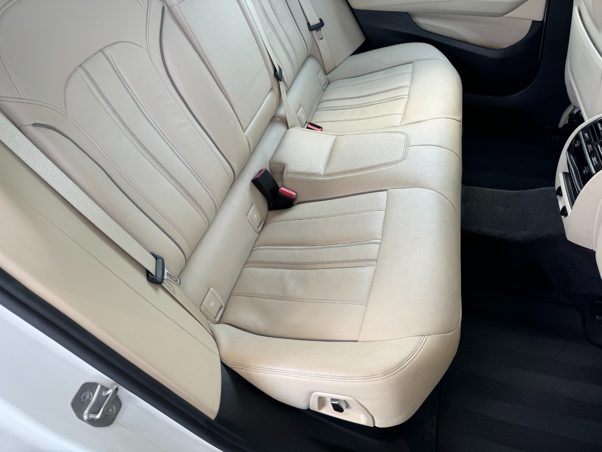 Used 2018 BMW 6 Series 640i xDrive LUXURY PKG / EXECUTIVE PKG / DRIVING ASSISTANCE PKG for sale Sold at Formula Imports in Charlotte NC 28227 51