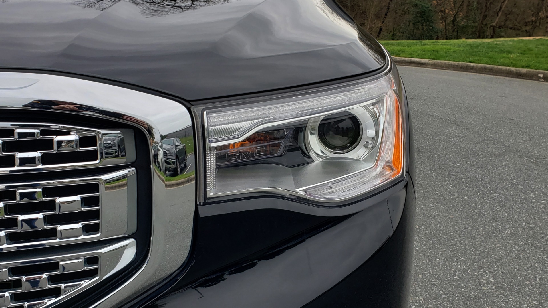 Used 2018 GMC ACADIA DENALI FWD / NAV / SUNROOF / BOSE / 3-ROW / REARVIEW for sale Sold at Formula Imports in Charlotte NC 28227 24