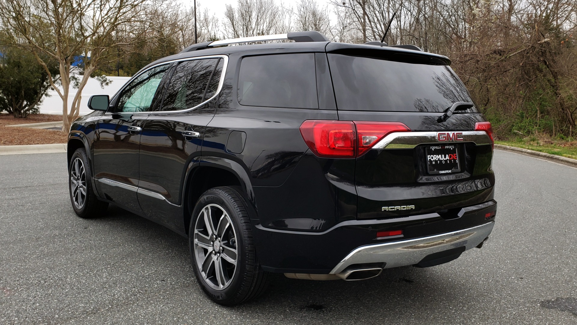 Used 2018 GMC ACADIA DENALI FWD / NAV / SUNROOF / BOSE / 3-ROW / REARVIEW for sale Sold at Formula Imports in Charlotte NC 28227 3