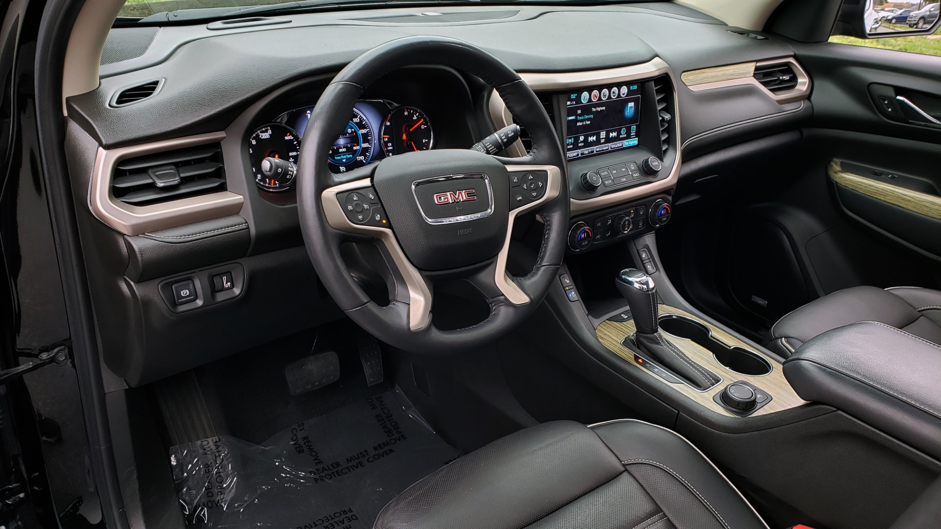 Used 2018 GMC ACADIA DENALI FWD / NAV / SUNROOF / BOSE / 3-ROW / REARVIEW for sale Sold at Formula Imports in Charlotte NC 28227 43