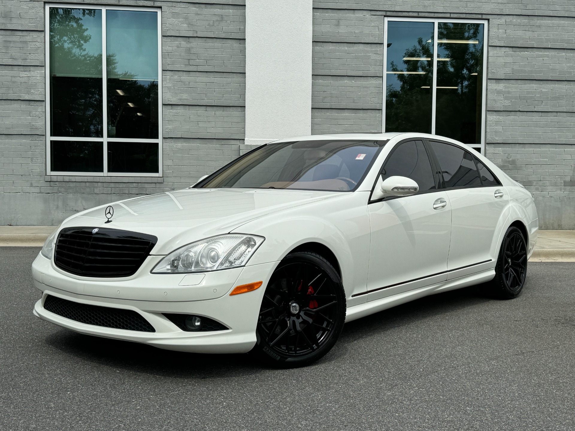 Used 2007 Mercedes-Benz S-Class 5.5L V8 for sale Sold at Formula Imports in Charlotte NC 28227 1