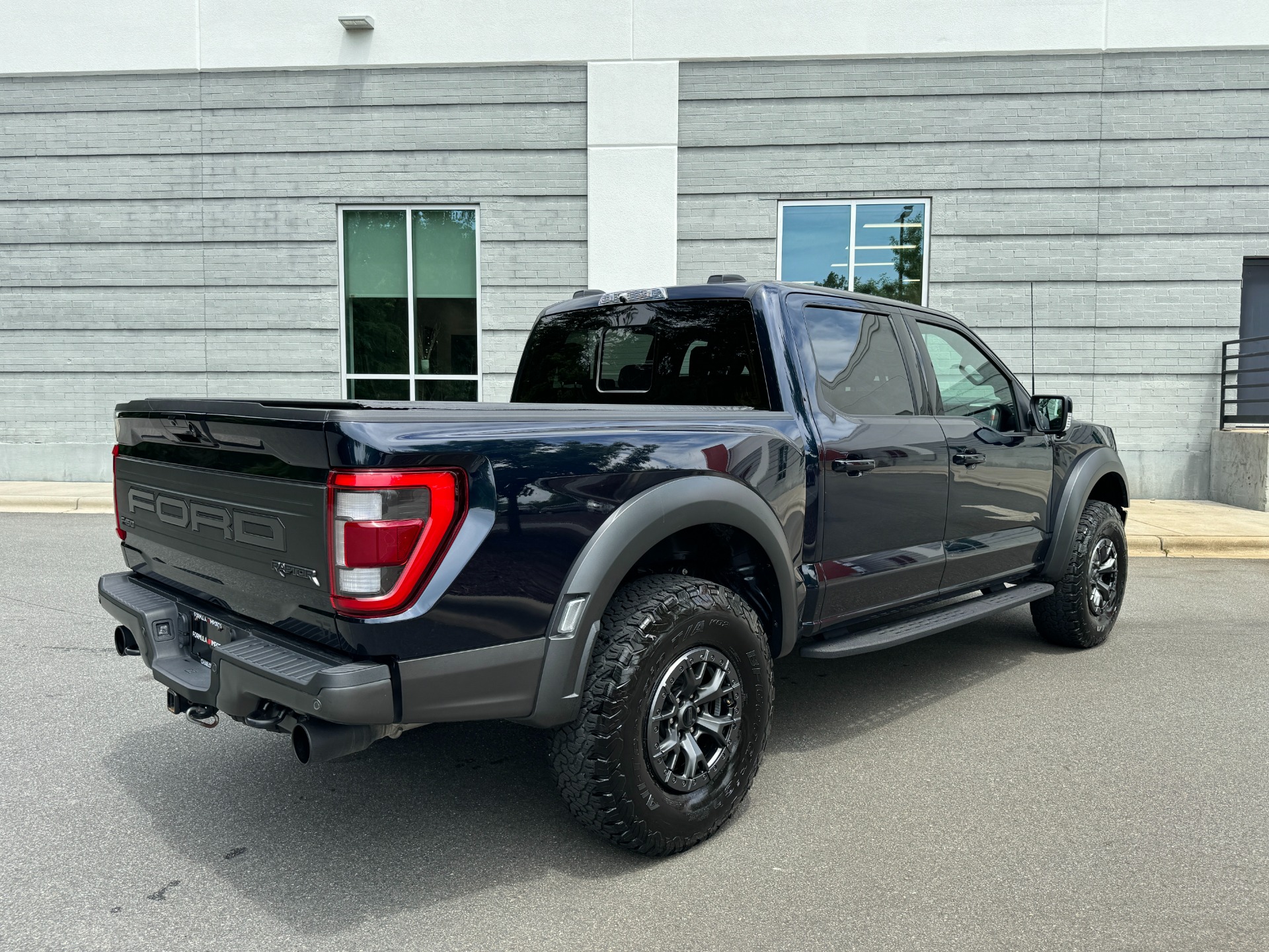 Used 2022 Ford F-150 Raptor RAPTOR 37 PERF PKG / MOONROOF / TOW PKG / B&O SOUND for sale Sold at Formula Imports in Charlotte NC 28227 12