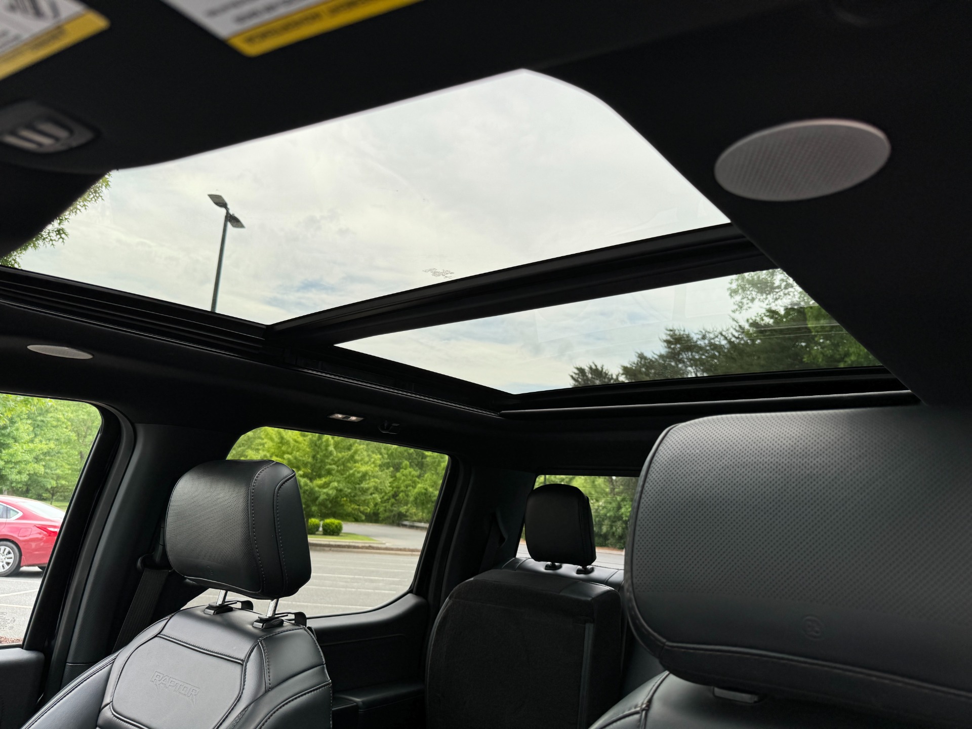Used 2022 Ford F-150 Raptor RAPTOR 37 PERF PKG / MOONROOF / TOW PKG / B&O SOUND for sale Sold at Formula Imports in Charlotte NC 28227 39