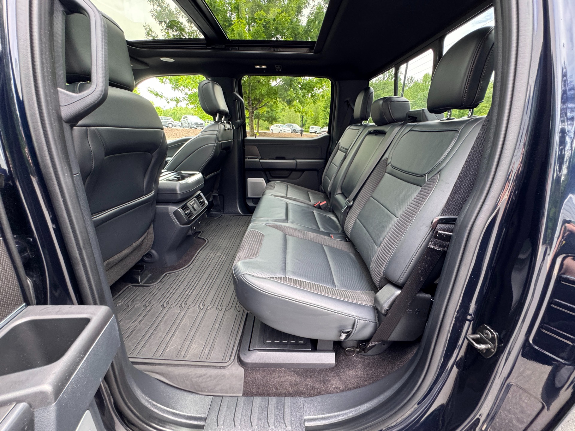 Used 2022 Ford F-150 Raptor RAPTOR 37 PERF PKG / MOONROOF / TOW PKG / B&O SOUND for sale Sold at Formula Imports in Charlotte NC 28227 41