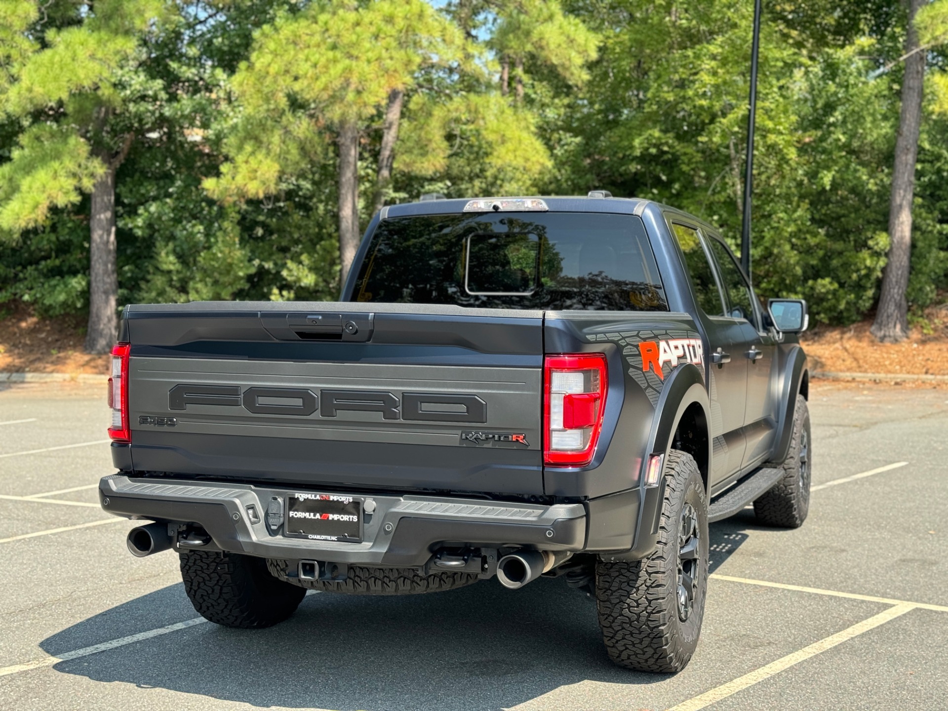 Used 2023 Ford F-150 Raptor R RAPTOR R 802A PKG / POWER MOONROOF / POWER TAILGATE for sale Sold at Formula Imports in Charlotte NC 28227 11