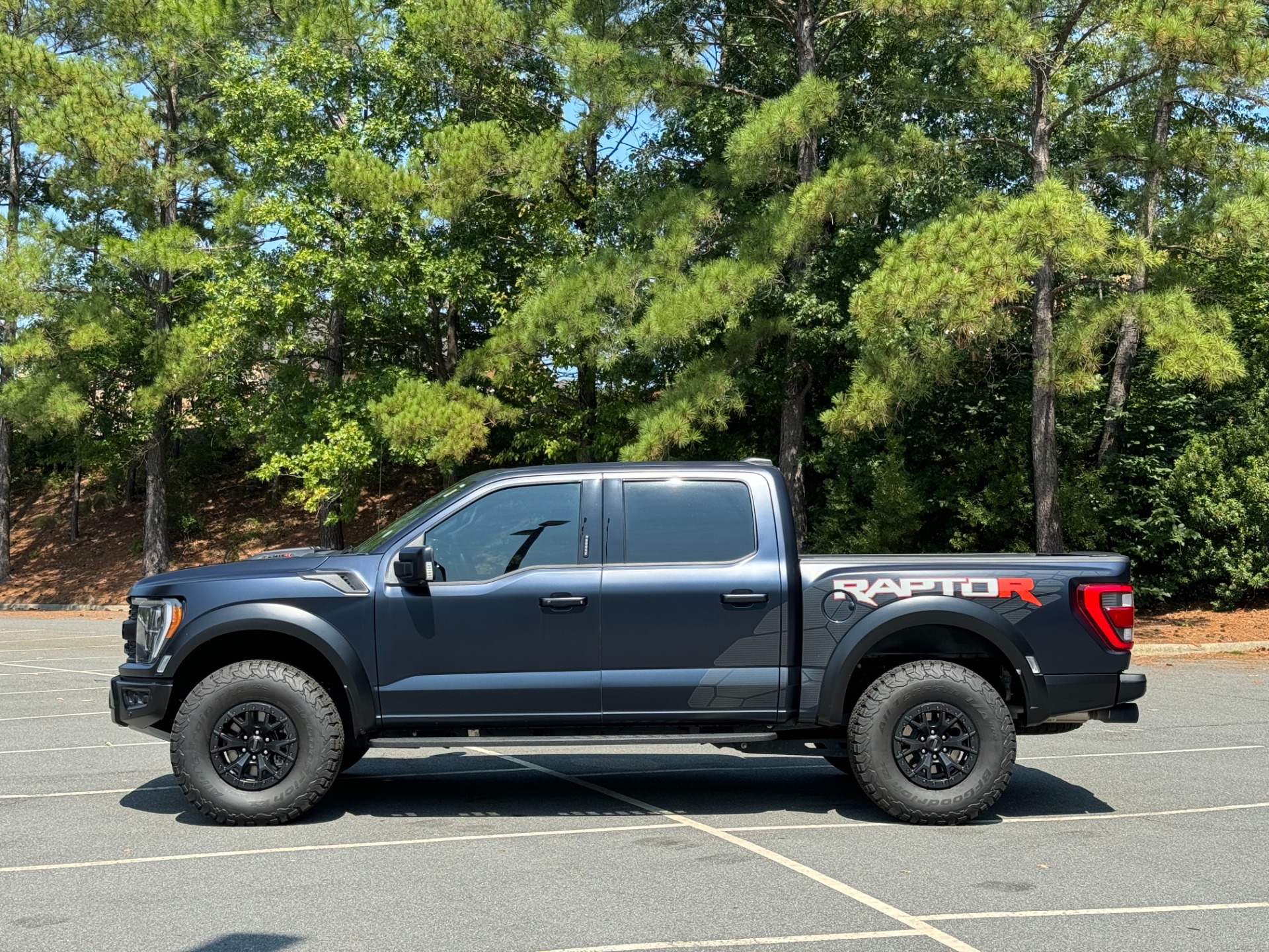 Used 2023 Ford F-150 Raptor R RAPTOR R 802A PKG / POWER MOONROOF / POWER TAILGATE for sale Sold at Formula Imports in Charlotte NC 28227 6
