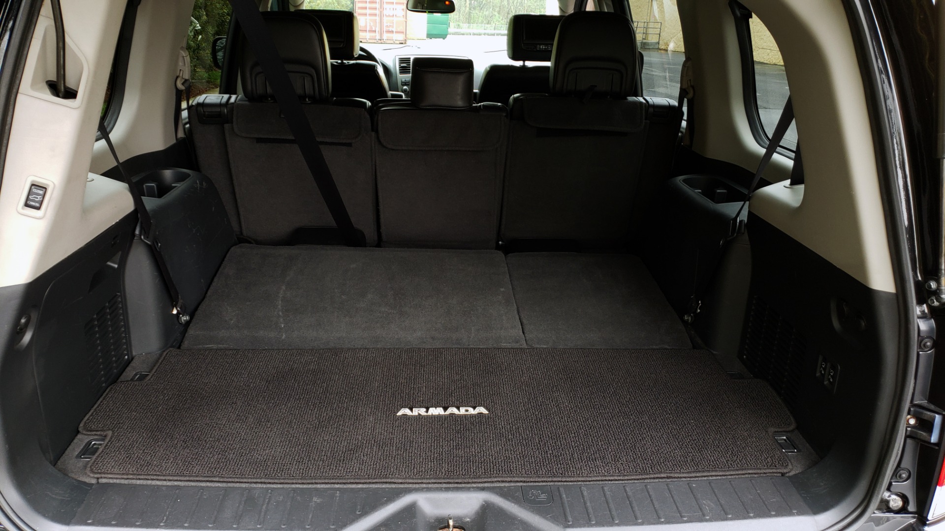 Used 2013 Nissan ARMADA SL 4WD / 5.6L V8 / NAV / SUNROOF / 3-ROW / REARVIEW for sale Sold at Formula Imports in Charlotte NC 28227 20