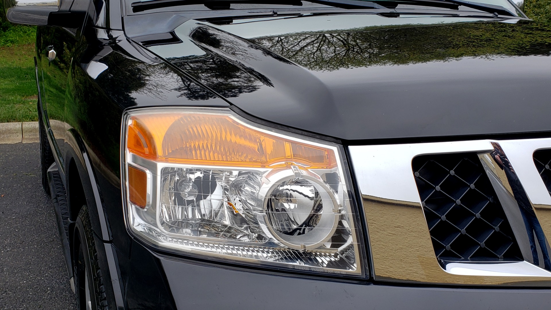 Used 2013 Nissan ARMADA SL 4WD / 5.6L V8 / NAV / SUNROOF / 3-ROW / REARVIEW for sale Sold at Formula Imports in Charlotte NC 28227 24