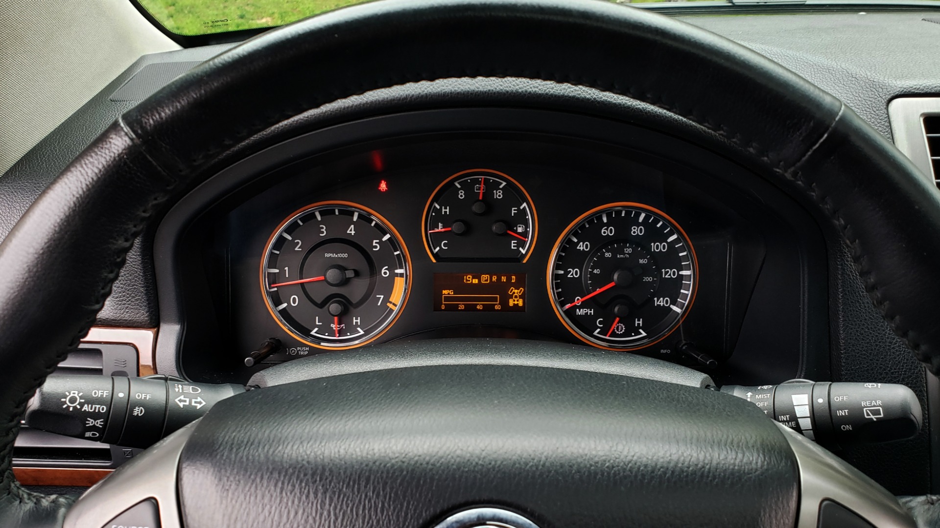 Used 2013 Nissan ARMADA SL 4WD / 5.6L V8 / NAV / SUNROOF / 3-ROW / REARVIEW for sale Sold at Formula Imports in Charlotte NC 28227 43