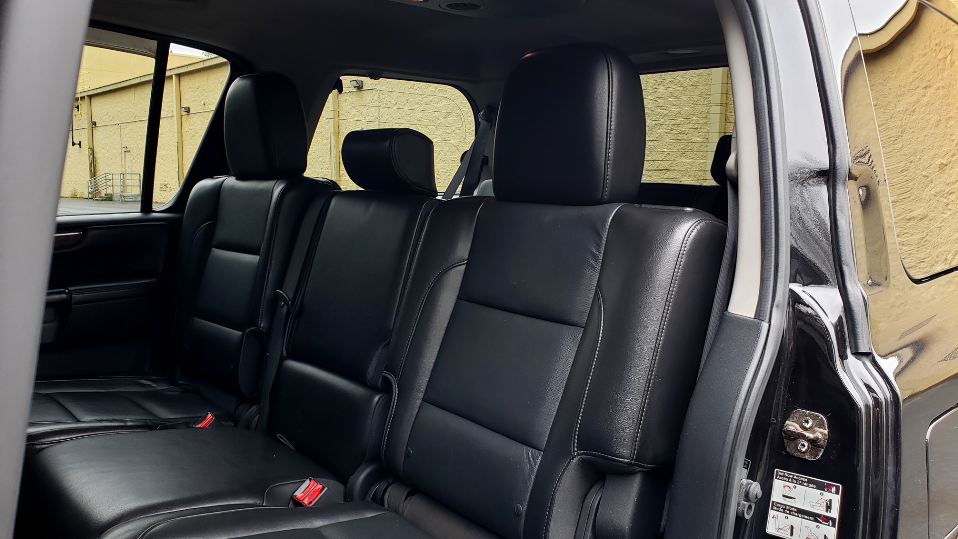 Used 2013 Nissan ARMADA SL 4WD / 5.6L V8 / NAV / SUNROOF / 3-ROW / REARVIEW for sale Sold at Formula Imports in Charlotte NC 28227 63