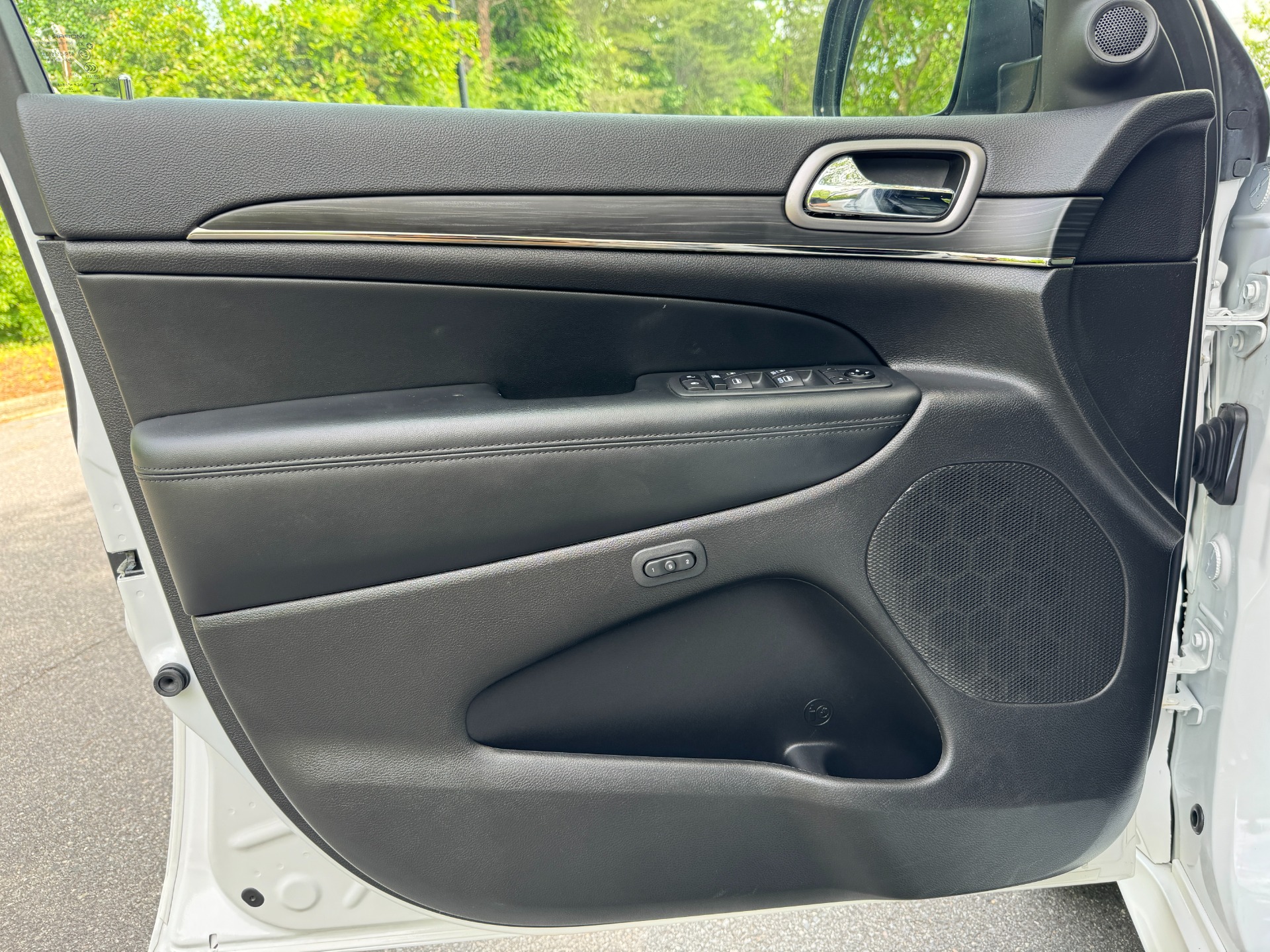 Used 2020 Jeep Grand Cherokee Limited X PANORAMIC SUNROOF / LEATHER / 20IN WHEELS for sale Sold at Formula Imports in Charlotte NC 28227 19