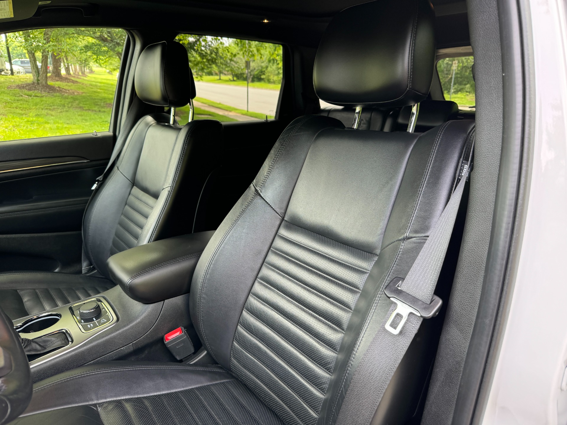 Used 2020 Jeep Grand Cherokee Limited X PANORAMIC SUNROOF / LEATHER / 20IN WHEELS for sale Sold at Formula Imports in Charlotte NC 28227 22