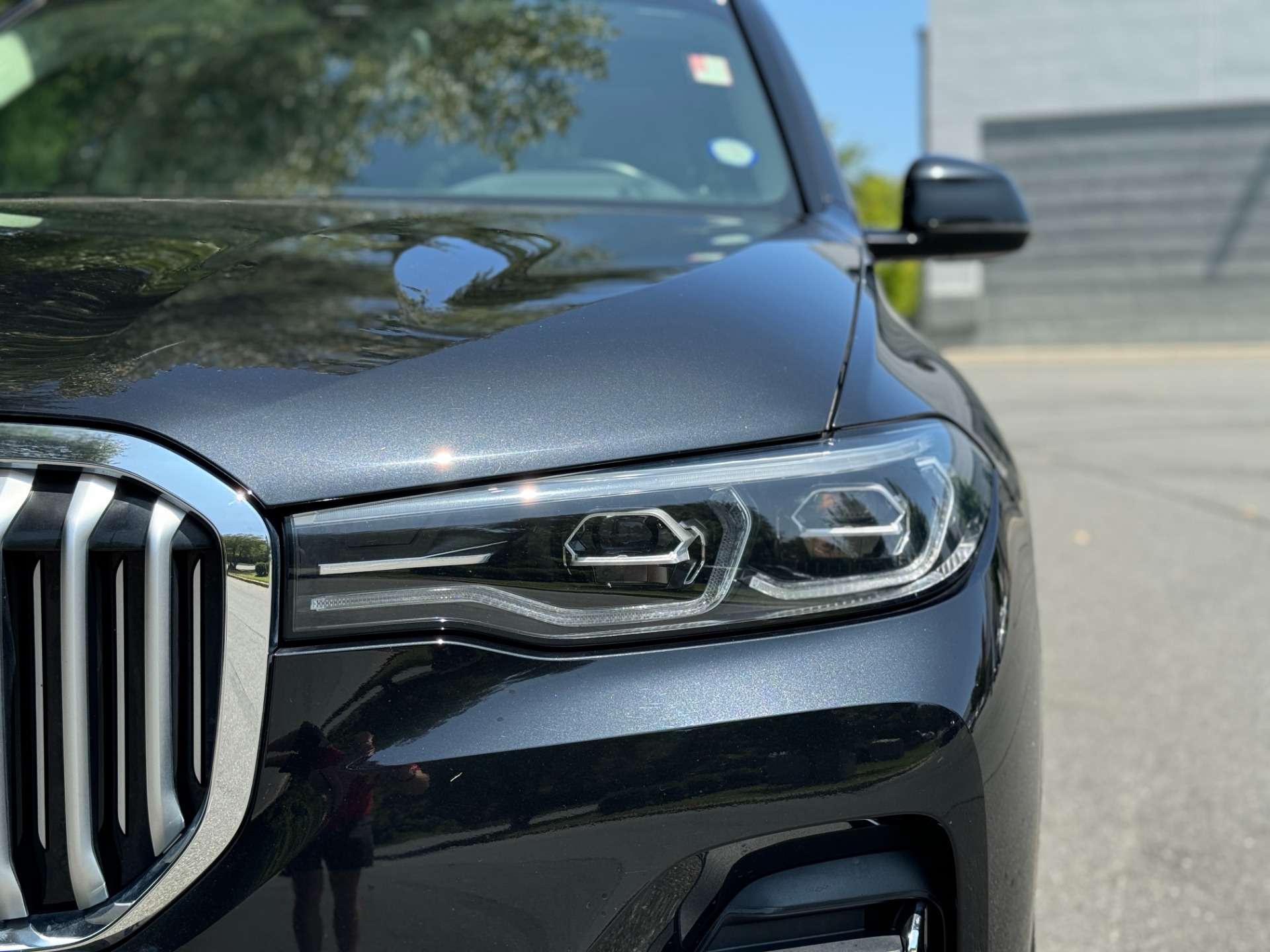 Used 2021 BMW X7 xDrive40i PREMIUM PKG/ COLD WEATHER PKG / PARKING ASSISTANCE PACKAGE / SHADOWLINE TRM for sale Sold at Formula Imports in Charlotte NC 28227 17