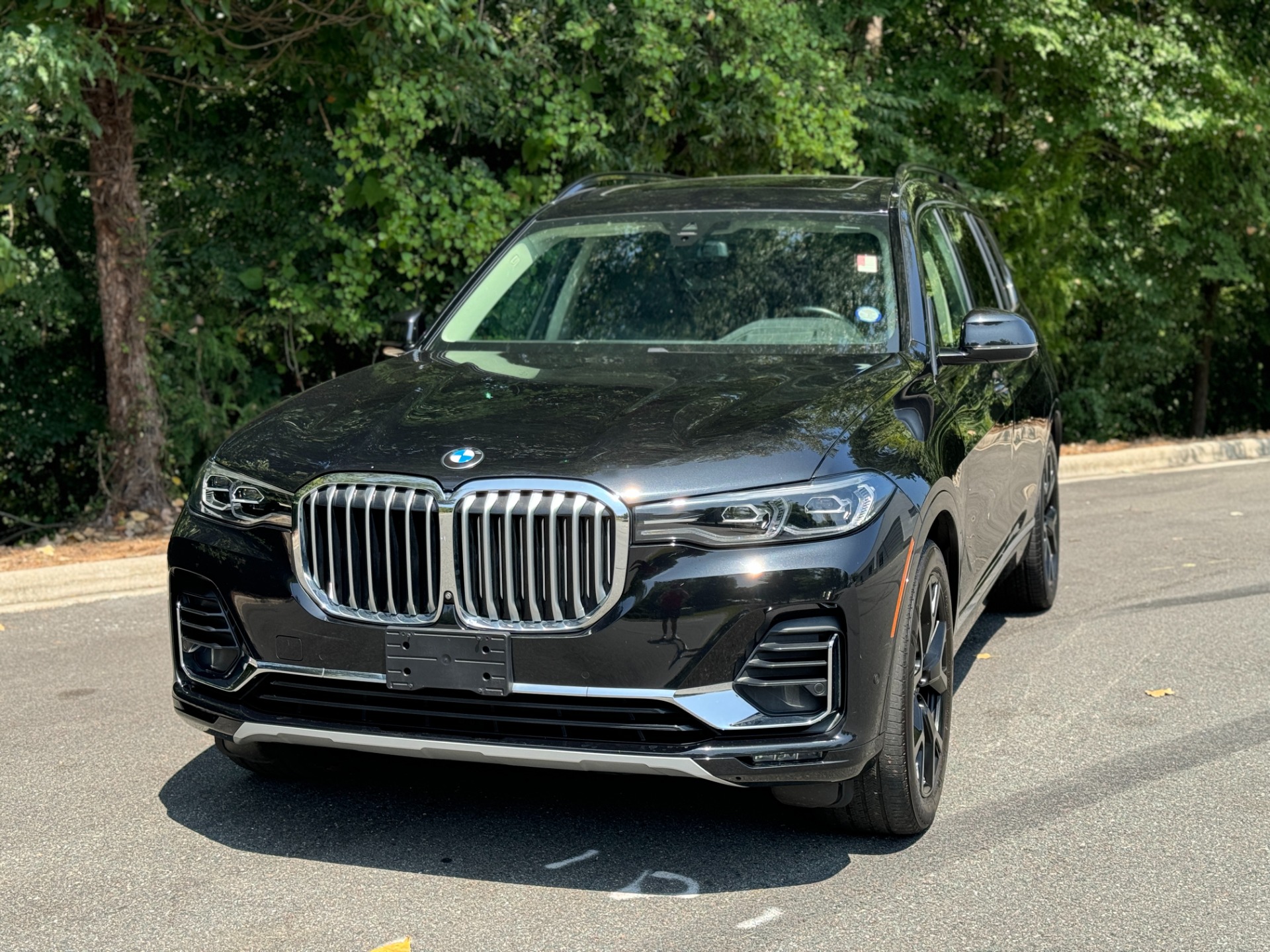 Used 2021 BMW X7 xDrive40i PREMIUM PKG/ COLD WEATHER PKG / PARKING ASSISTANCE PACKAGE / SHADOWLINE TRM for sale Sold at Formula Imports in Charlotte NC 28227 3