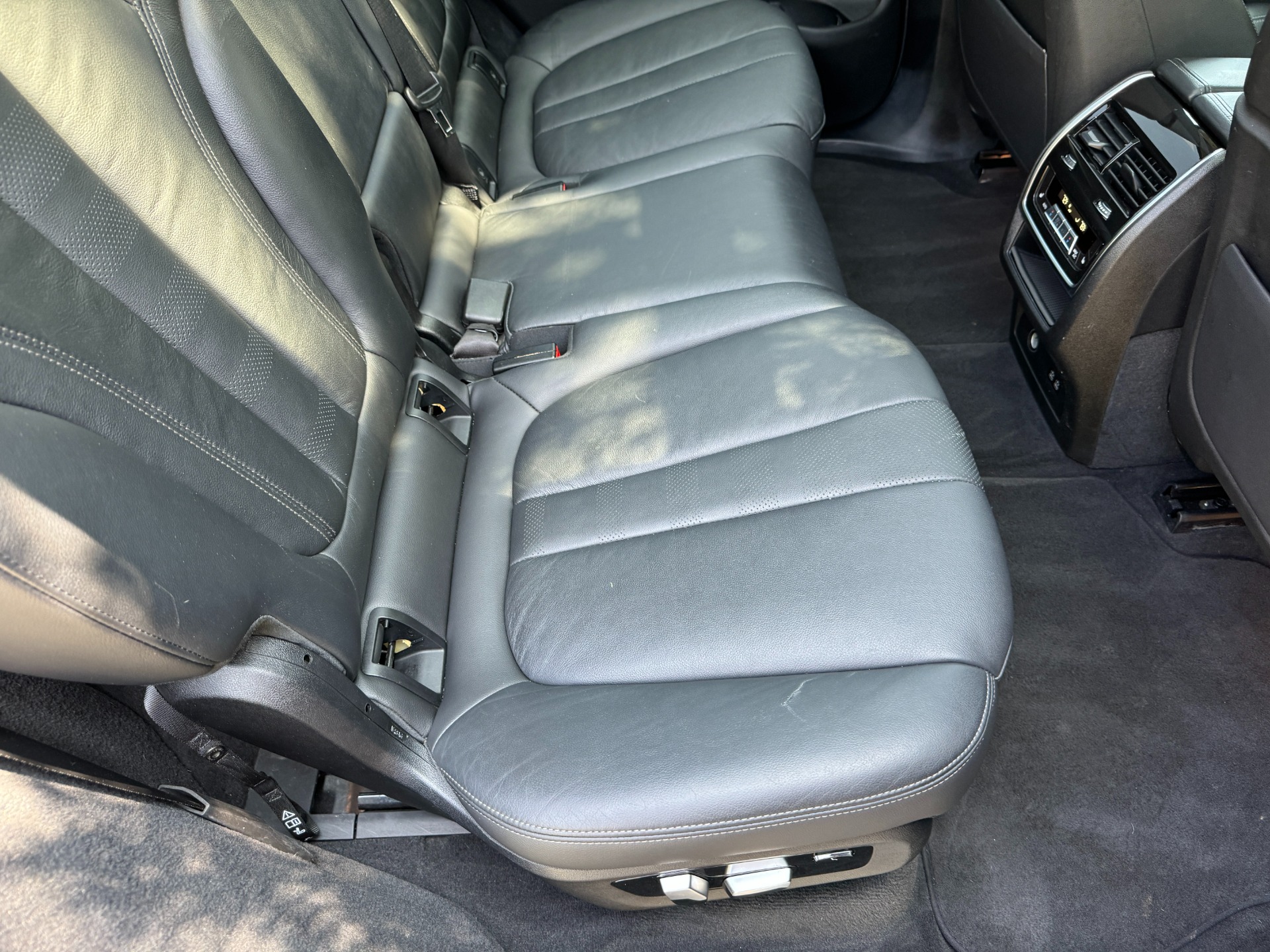 Used 2021 BMW X7 xDrive40i PREMIUM PKG/ COLD WEATHER PKG / PARKING ASSISTANCE PACKAGE / SHADOWLINE TRM for sale Sold at Formula Imports in Charlotte NC 28227 53