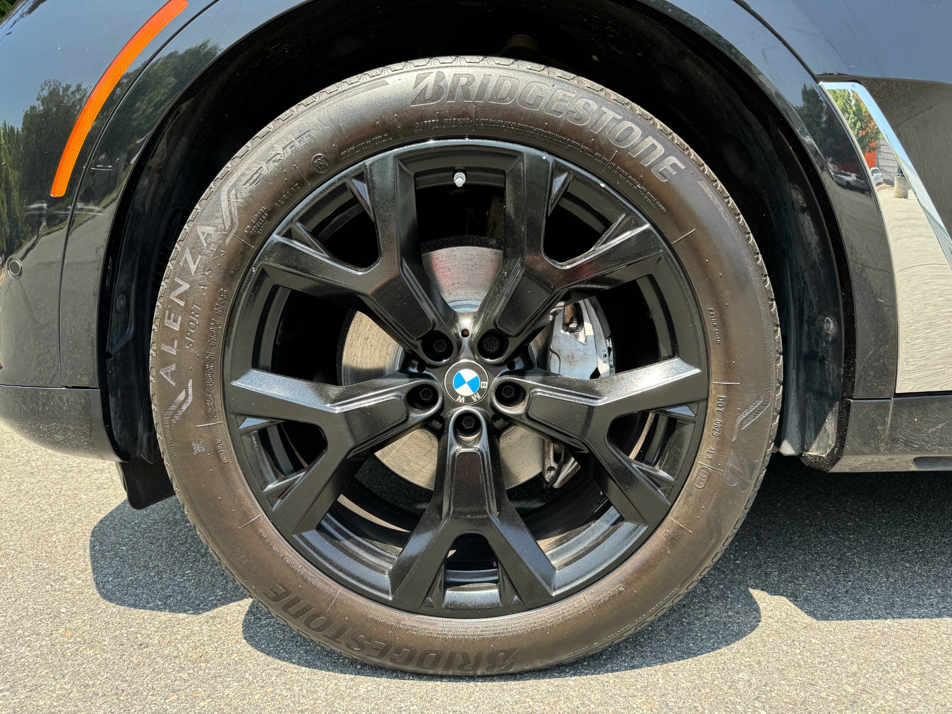 Used 2021 BMW X7 xDrive40i PREMIUM PKG/ COLD WEATHER PKG / PARKING ASSISTANCE PACKAGE / SHADOWLINE TRM for sale Sold at Formula Imports in Charlotte NC 28227 56