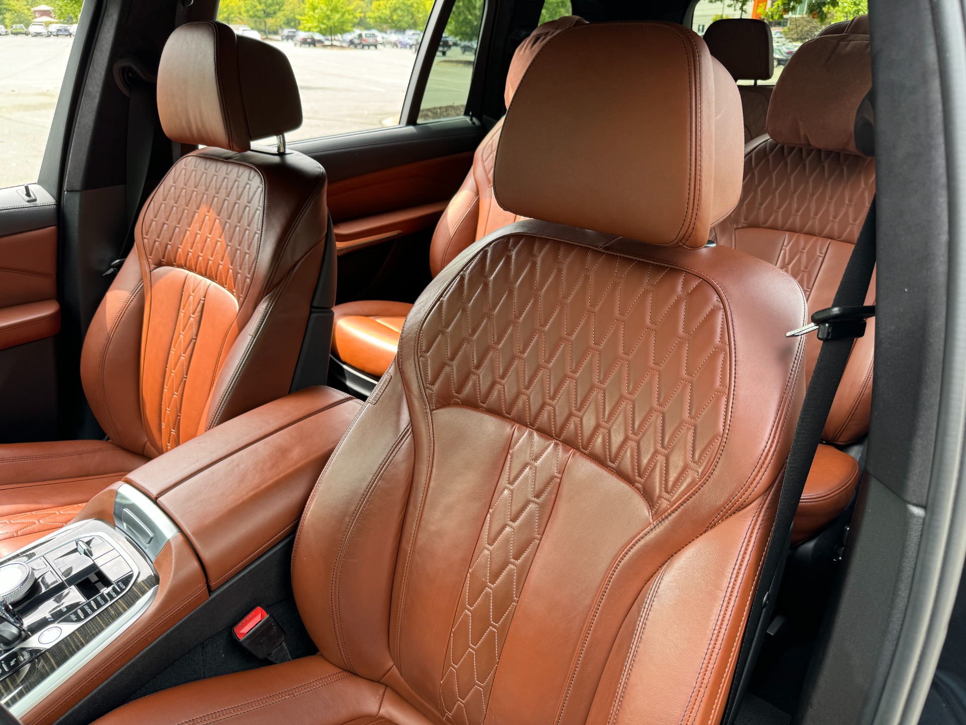 Used 2021 BMW X7 M50i EXTENDED LTHR / EXEC PKG / LED PANO MOON ROOF for sale Sold at Formula Imports in Charlotte NC 28227 24