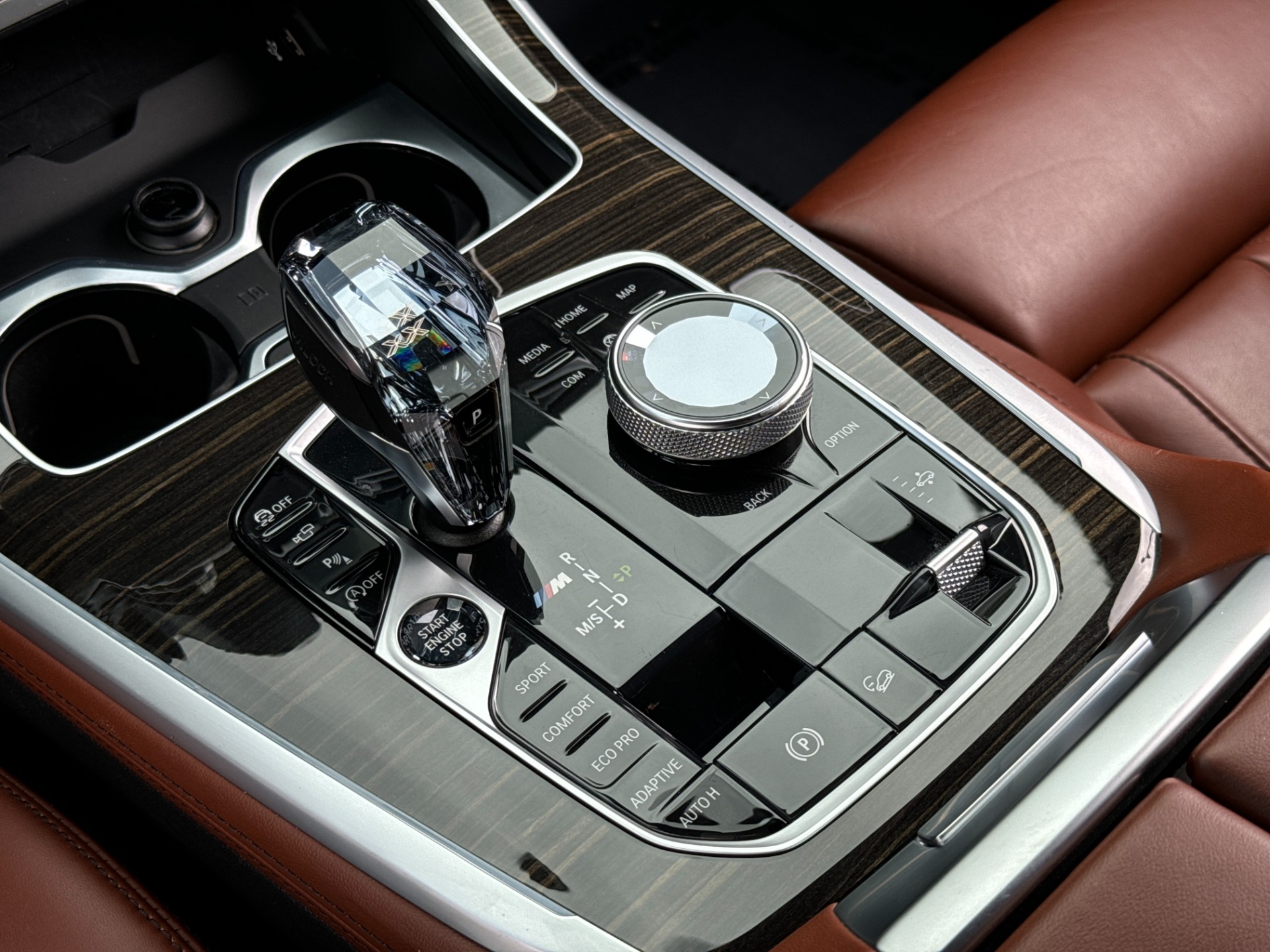 Used 2021 BMW X7 M50i EXTENDED LTHR / EXEC PKG / LED PANO MOON ROOF for sale Sold at Formula Imports in Charlotte NC 28227 35