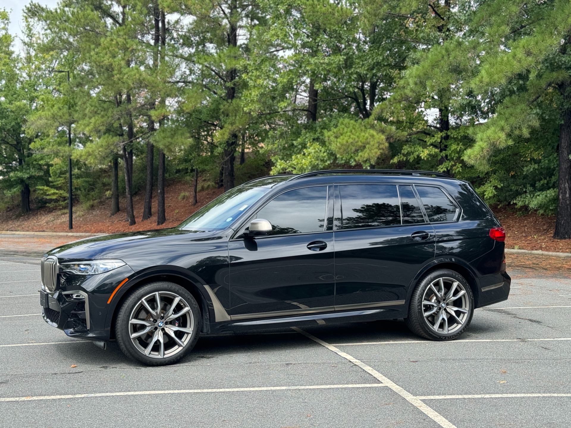 Used 2021 BMW X7 M50i EXTENDED LTHR / EXEC PKG / LED PANO MOON ROOF for sale Sold at Formula Imports in Charlotte NC 28227 5