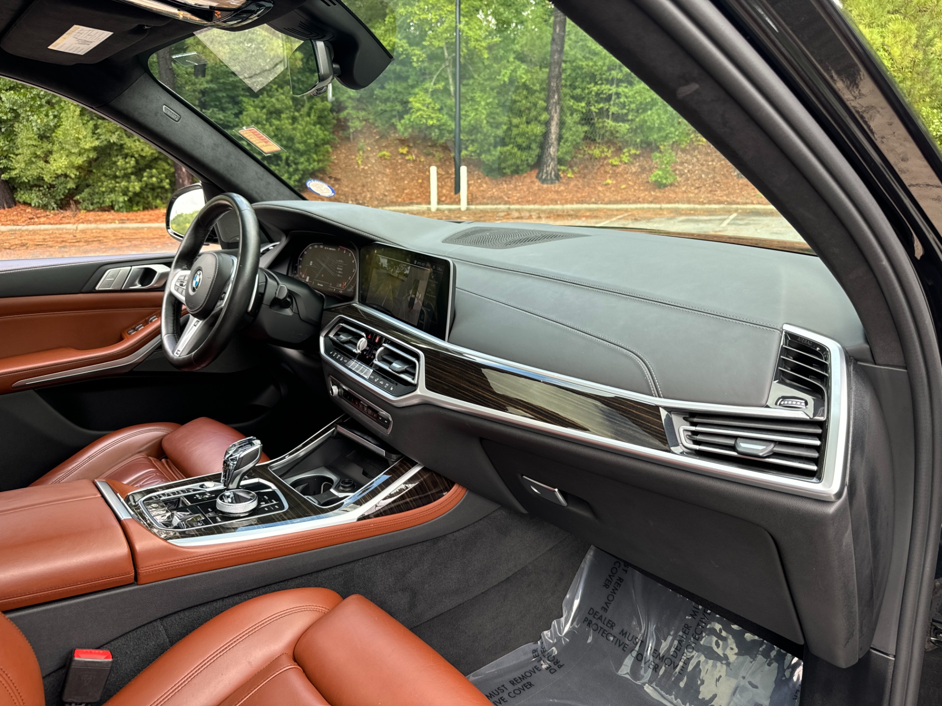 Used 2021 BMW X7 M50i EXTENDED LTHR / EXEC PKG / LED PANO MOON ROOF for sale Sold at Formula Imports in Charlotte NC 28227 53