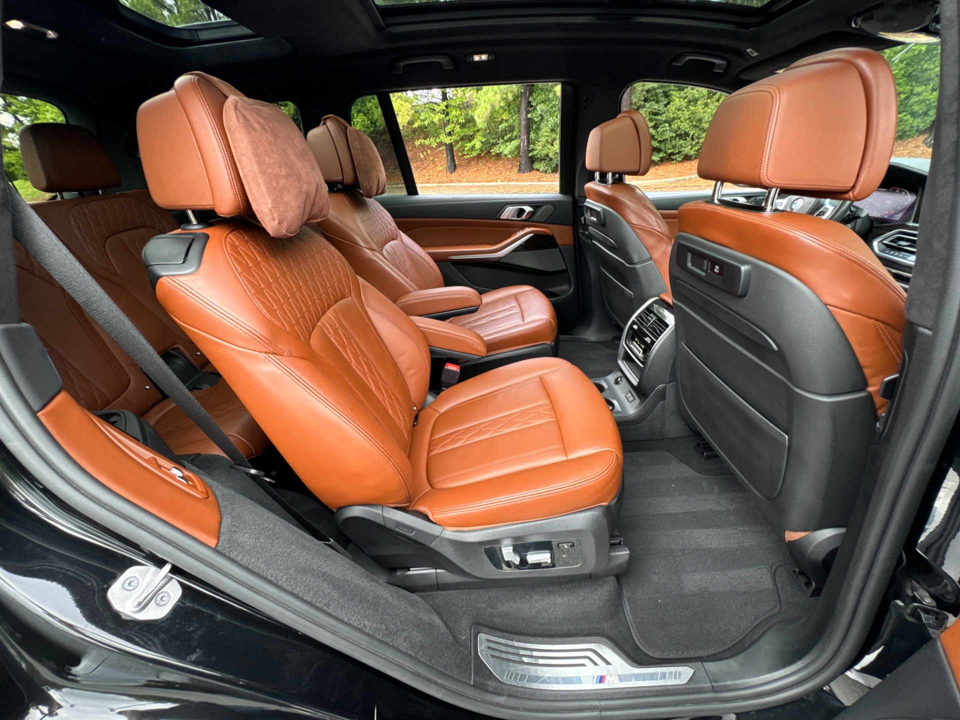 Used 2021 BMW X7 M50i EXTENDED LTHR / EXEC PKG / LED PANO MOON ROOF for sale Sold at Formula Imports in Charlotte NC 28227 55