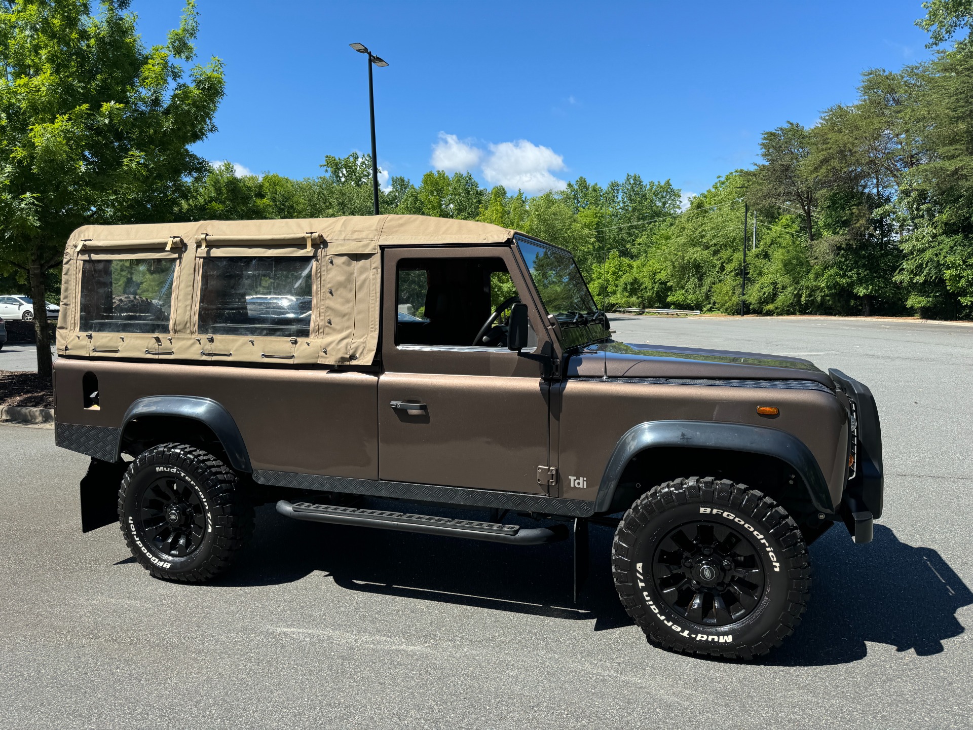 Used 1992 Land Rover Defender 110 Pickup CUSTOM BUILD for sale Sold at Formula Imports in Charlotte NC 28227 15