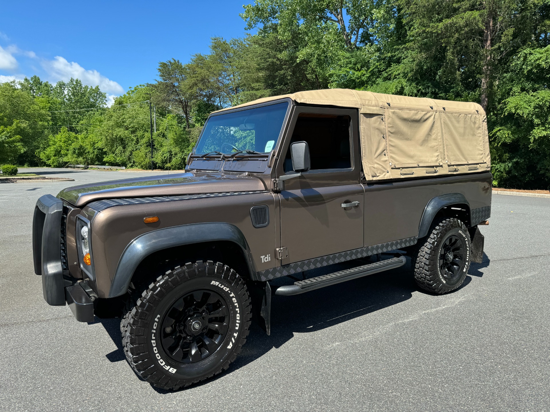 Used 1992 Land Rover Defender 110 Pickup CUSTOM BUILD for sale Sold at Formula Imports in Charlotte NC 28227 4