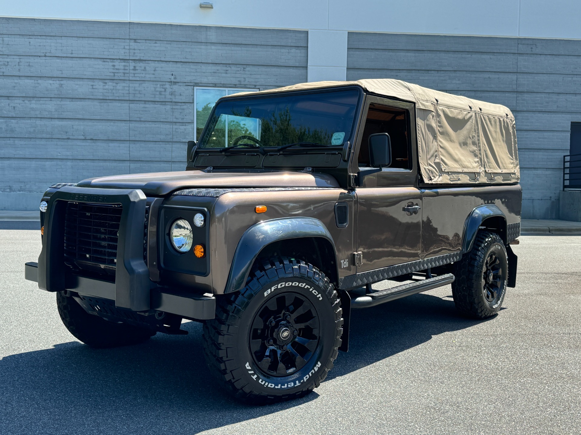 Used 1992 Land Rover Defender 110 Pickup CUSTOM BUILD for sale Sold at Formula Imports in Charlotte NC 28227 1