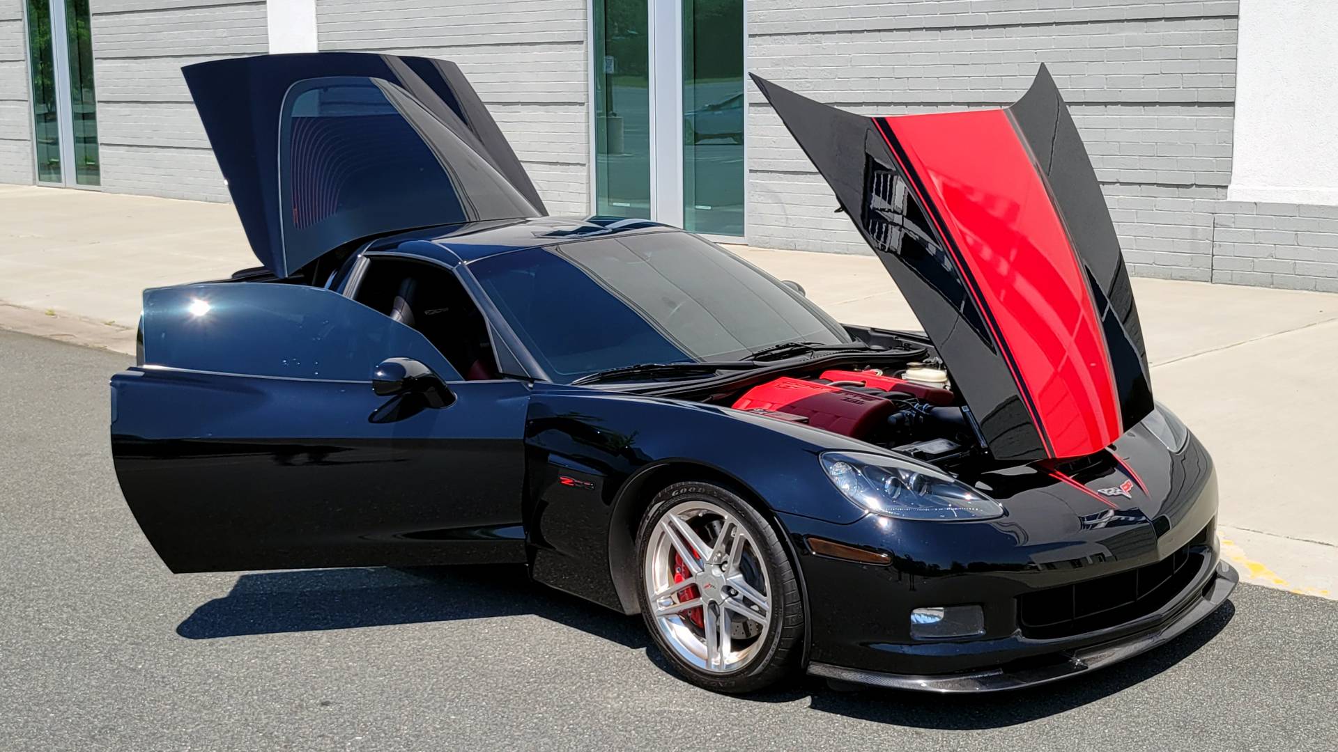 Used 2007 Chevrolet CORVETTE Z06 2LZ / 7.0L 427 505HP V8 / 6-SPD MAN / BOSE / POLISHED WHEELS for sale Sold at Formula Imports in Charlotte NC 28227 11