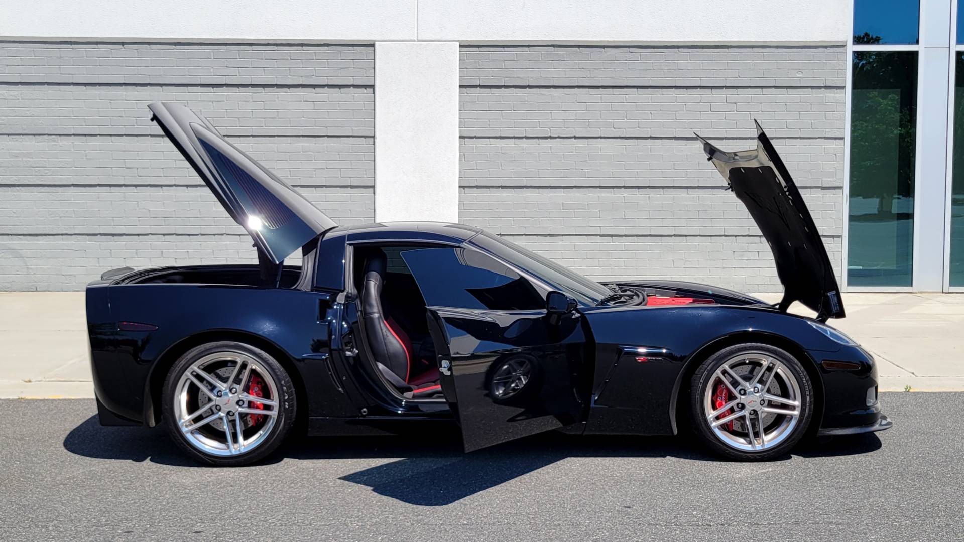 Used 2007 Chevrolet CORVETTE Z06 2LZ / 7.0L 427 505HP V8 / 6-SPD MAN / BOSE / POLISHED WHEELS for sale Sold at Formula Imports in Charlotte NC 28227 9