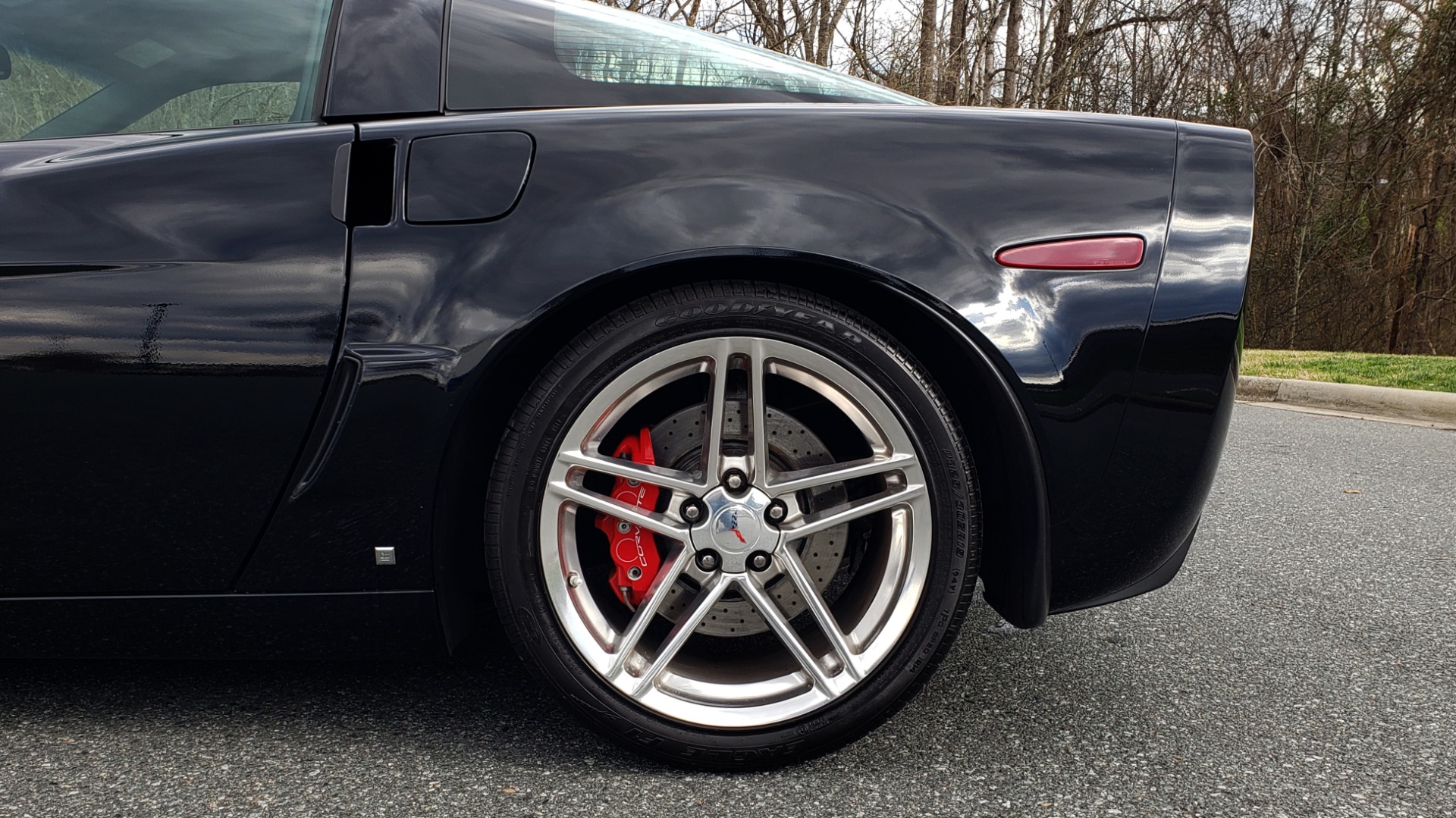 Used 2007 Chevrolet CORVETTE Z06 2LZ / 7.0L 427 505HP V8 / 6-SPD MAN / BOSE / POLISHED WHEELS for sale Sold at Formula Imports in Charlotte NC 28227 94