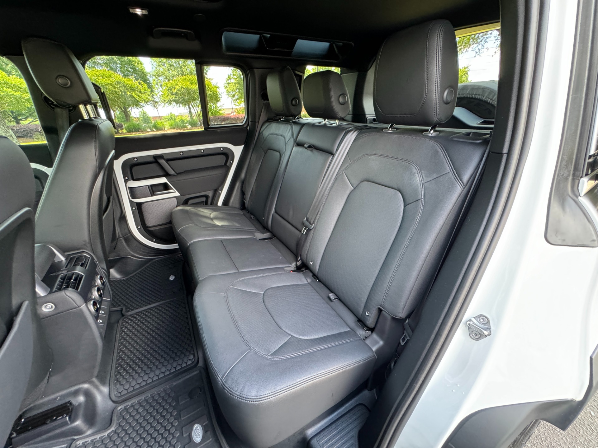 Used 2023 Land Rover Defender 110 S COLD CLIMATE PKG / OFFROAD PKG / AIR SUSP / BLACK EXT PKG for sale Sold at Formula Imports in Charlotte NC 28227 39