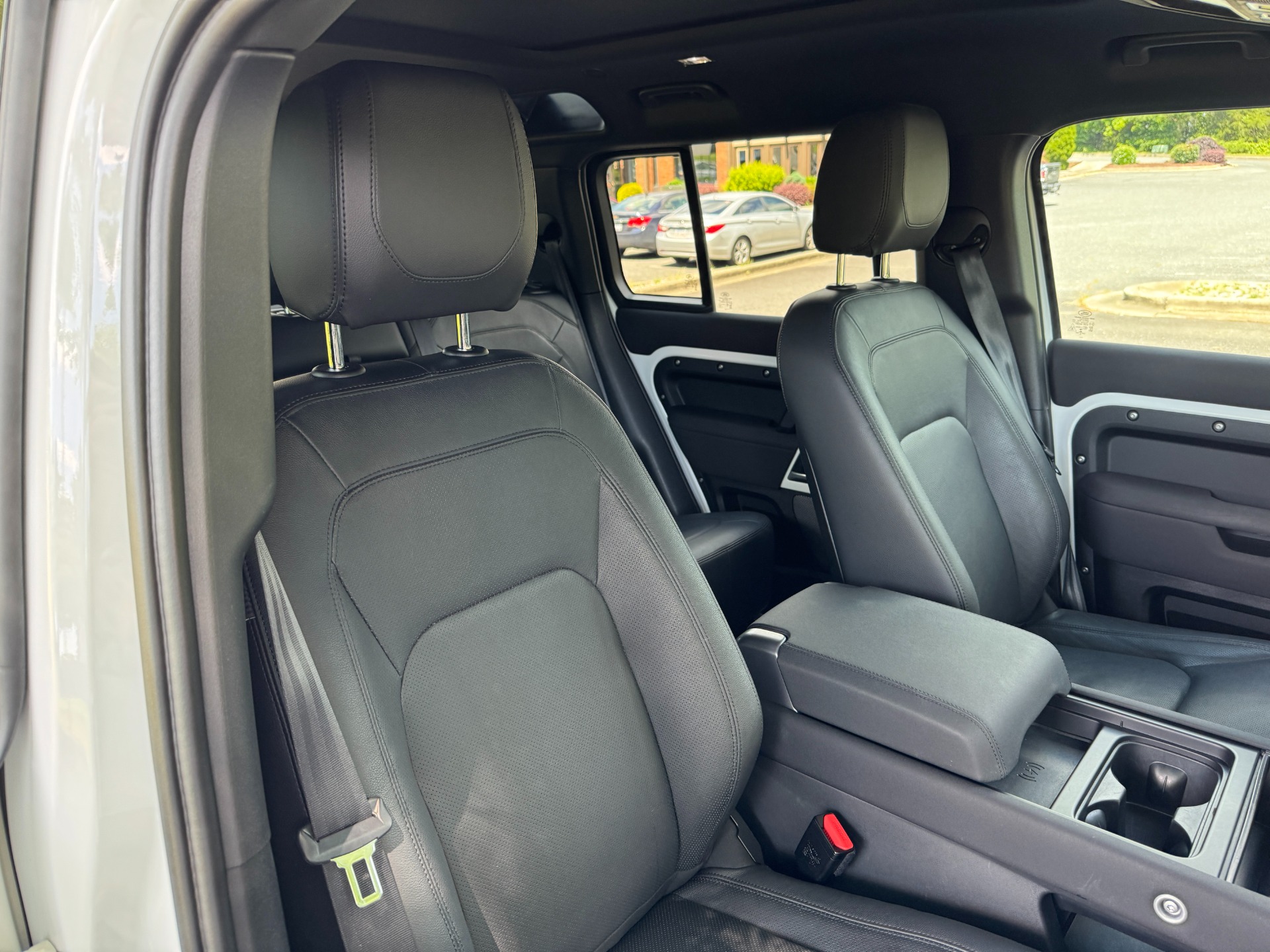 Used 2023 Land Rover Defender 110 S COLD CLIMATE PKG / OFFROAD PKG / AIR SUSP / BLACK EXT PKG for sale Sold at Formula Imports in Charlotte NC 28227 46