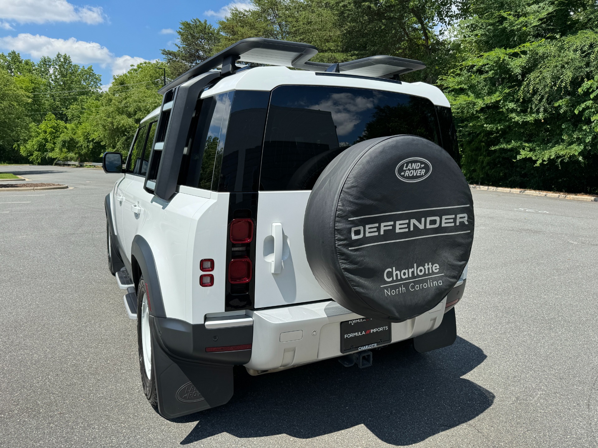 Used 2023 Land Rover Defender 110 S COLD CLIMATE PKG / OFFROAD PKG / AIR SUSP / BLACK EXT PKG for sale Sold at Formula Imports in Charlotte NC 28227 9