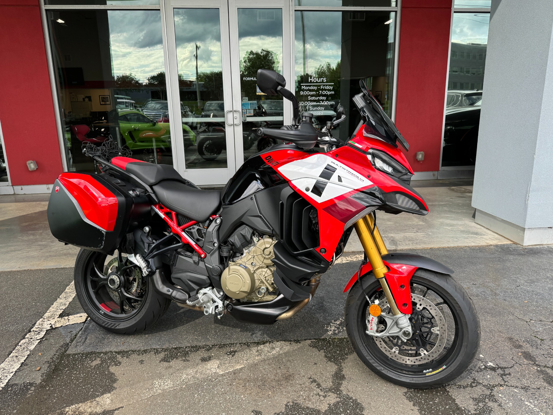 Used 2023 Ducati Multistrada V4 Pikes Peak for sale Sold at Formula Imports in Charlotte NC 28227 4