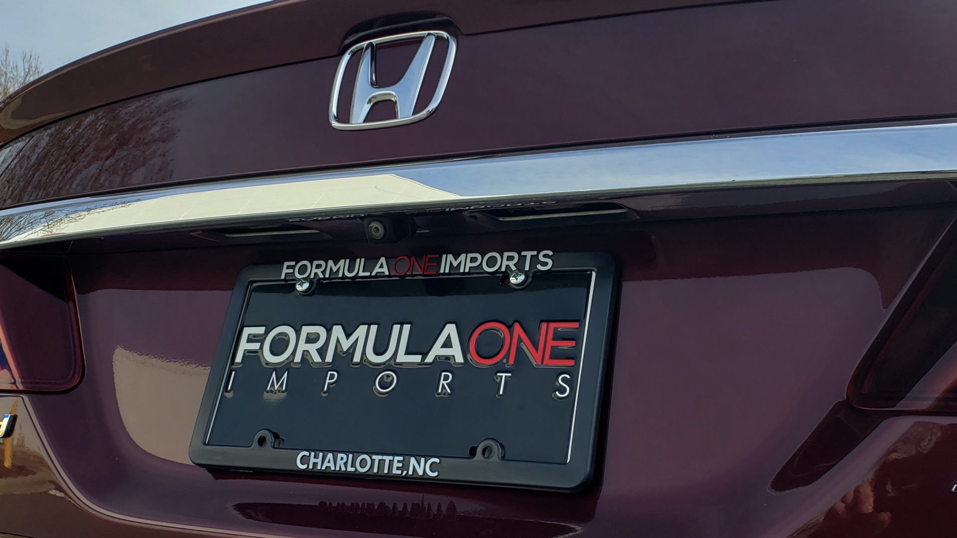 Used 2017 Honda ACCORD SEDAN SPORT / REARVIEW / / DUAL-ZONE A/C / 19IN ALLOY WHEELS for sale Sold at Formula Imports in Charlotte NC 28227 31