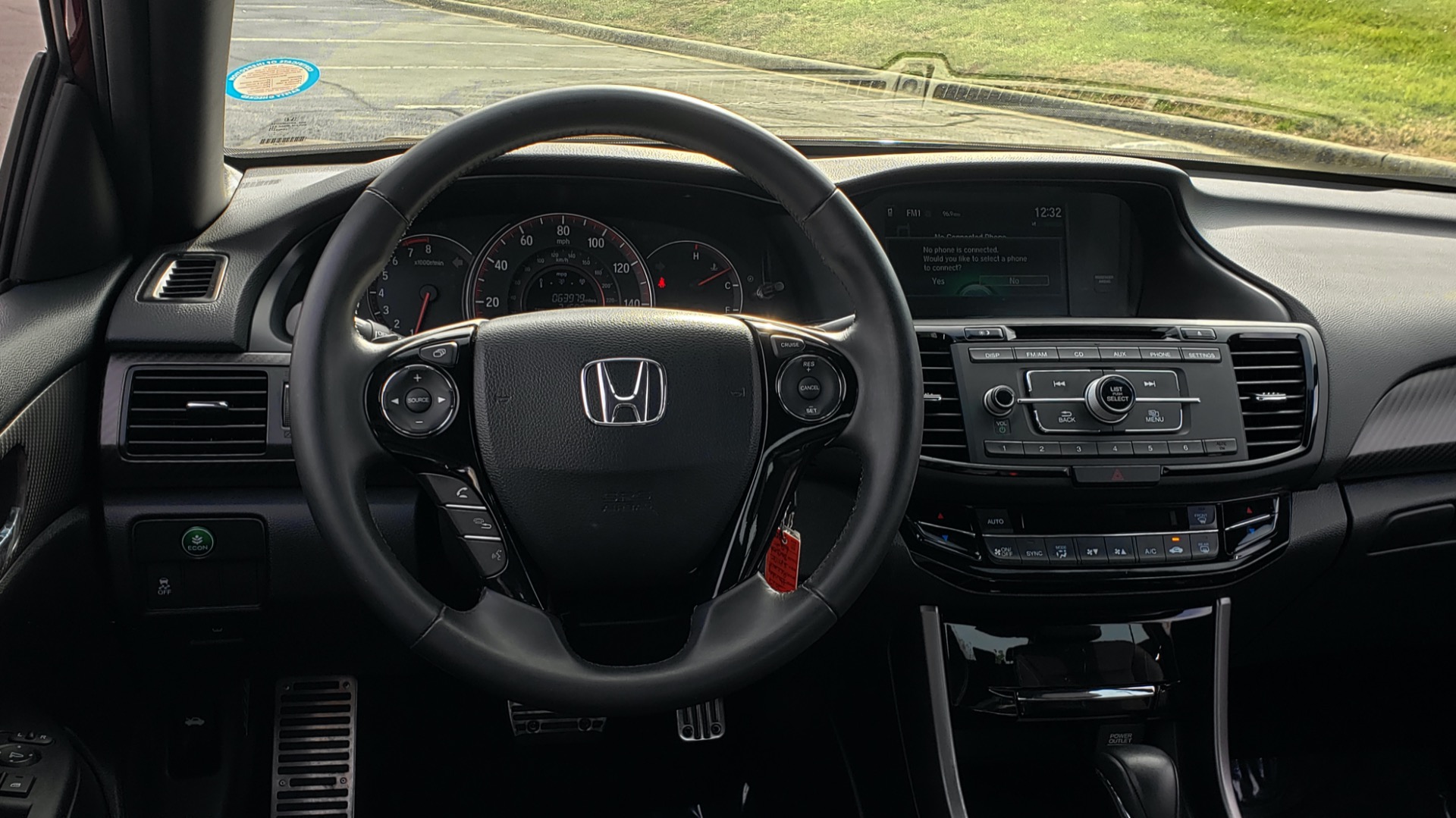 Used 2017 Honda ACCORD SEDAN SPORT / REARVIEW / / DUAL-ZONE A/C / 19IN ALLOY WHEELS for sale Sold at Formula Imports in Charlotte NC 28227 39