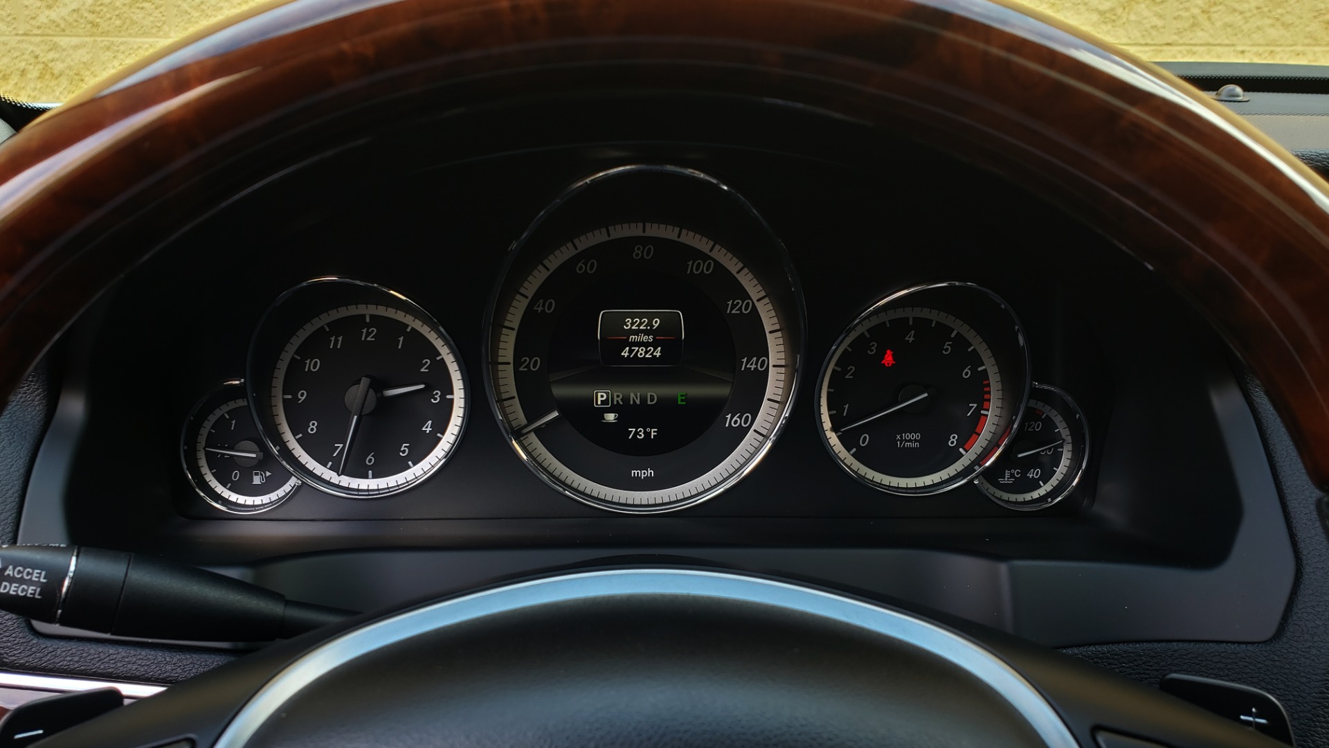 Used 2013 Mercedes-Benz E-CLASS E 350 COUPE PREM / NAV / PANO-ROFF / KEYLESS-GO / REARVIEW for sale Sold at Formula Imports in Charlotte NC 28227 42