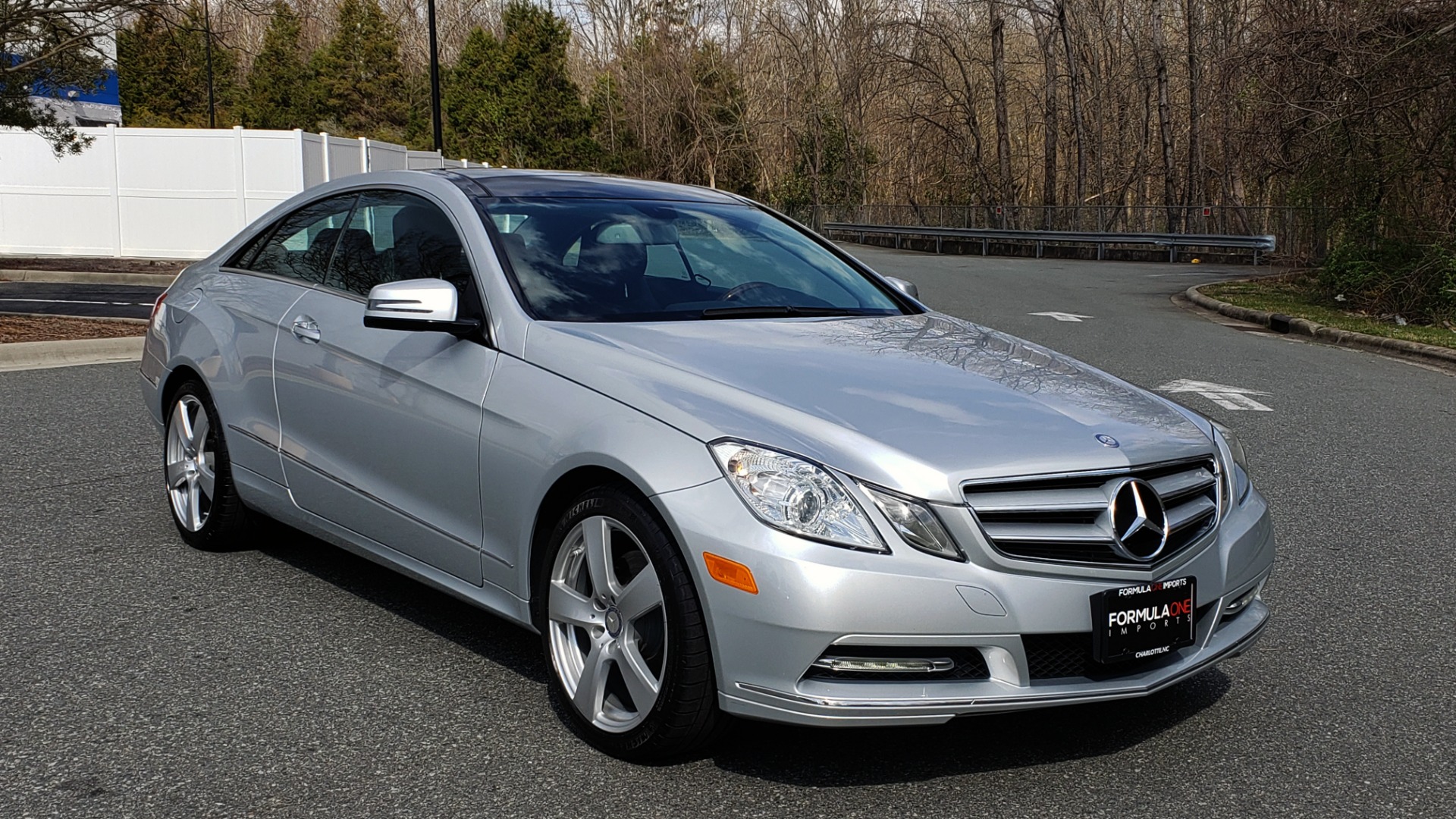 Used 2013 Mercedes-Benz E-CLASS E 350 COUPE PREM / NAV / PANO-ROFF / KEYLESS-GO / REARVIEW for sale Sold at Formula Imports in Charlotte NC 28227 5