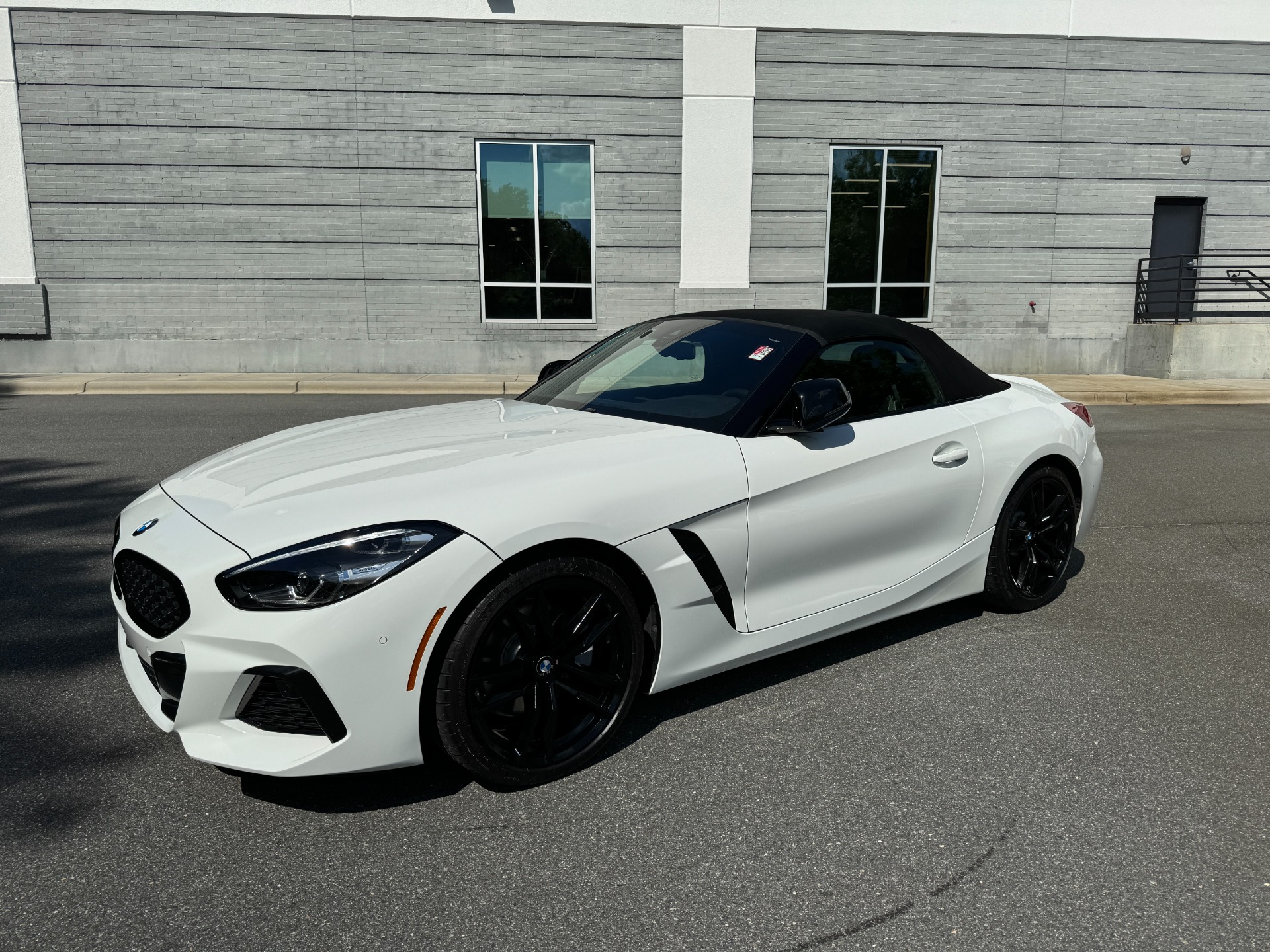 Used 2020 BMW Z4 sDrive30i M SPORT PKG / SHADOWLINE TRIM / AERO KIT for sale Sold at Formula Imports in Charlotte NC 28227 4