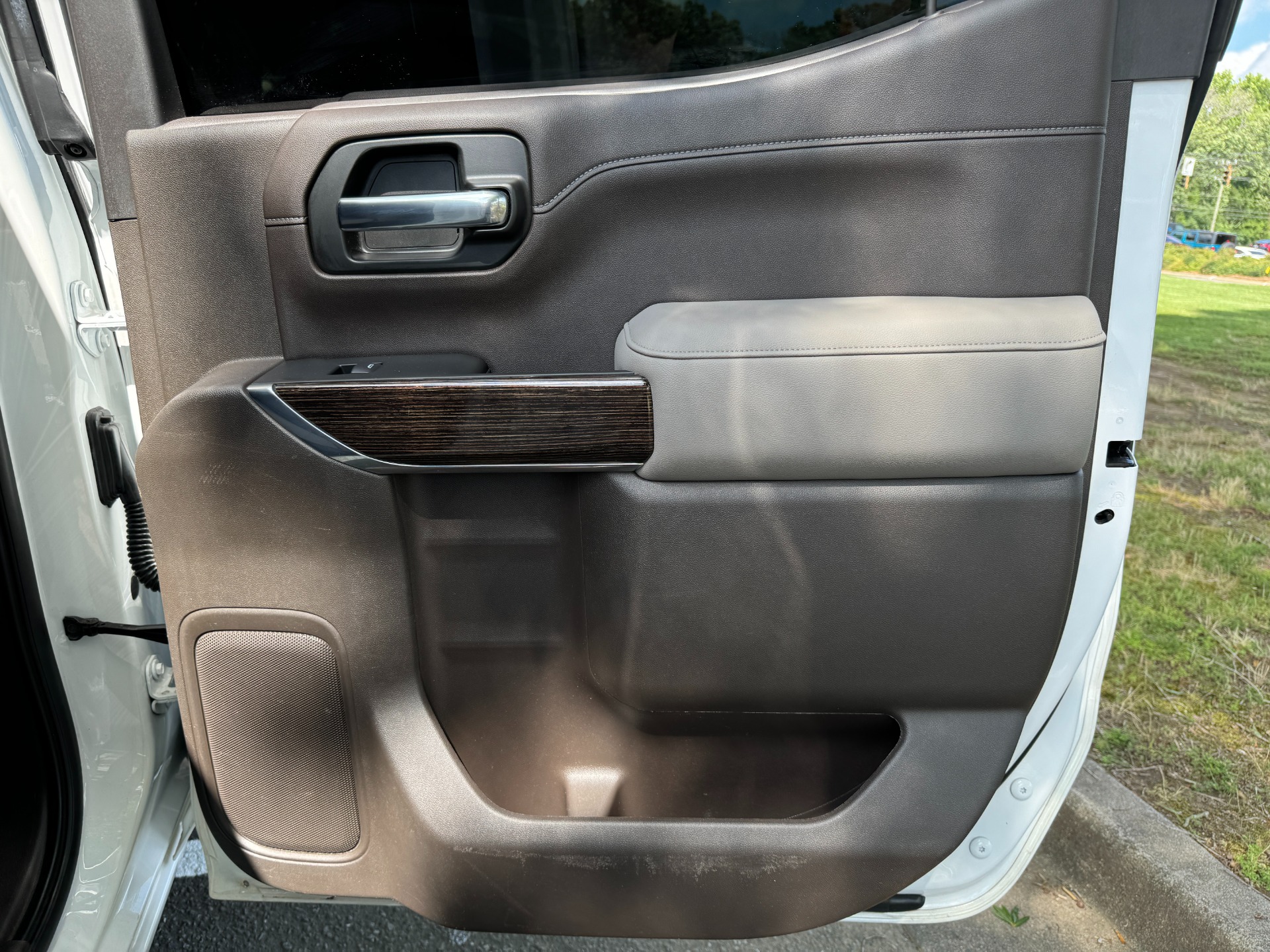 Used 2020 GMC Sierra 1500 Elevation ELEVATION PKG / PREFERRED PKG / 20IN WHEELS for sale Sold at Formula Imports in Charlotte NC 28227 47