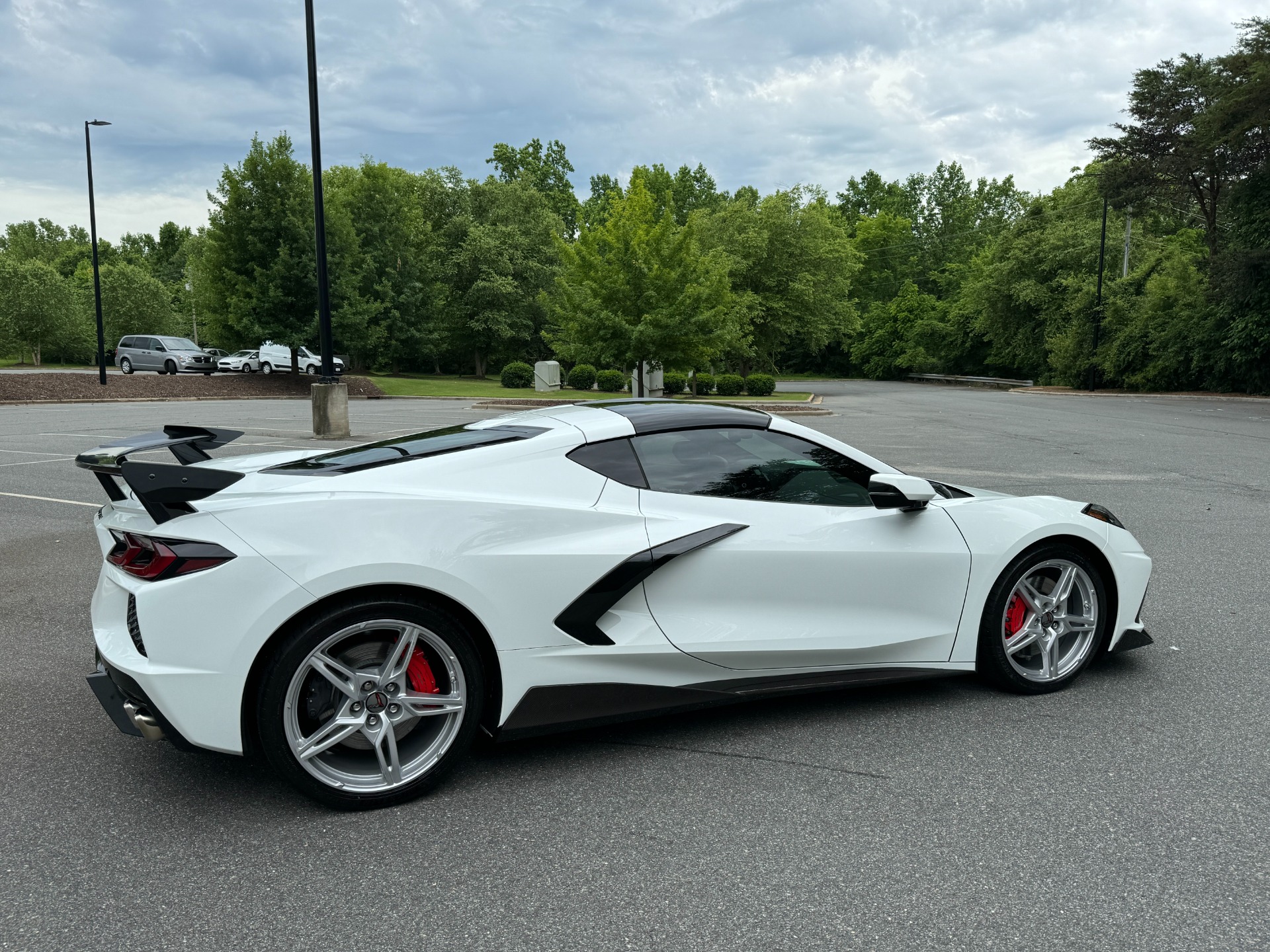 Used 2020 Chevrolet Corvette 3LT //EXTRA CARBON FIBER // LOADED for sale Sold at Formula Imports in Charlotte NC 28227 13