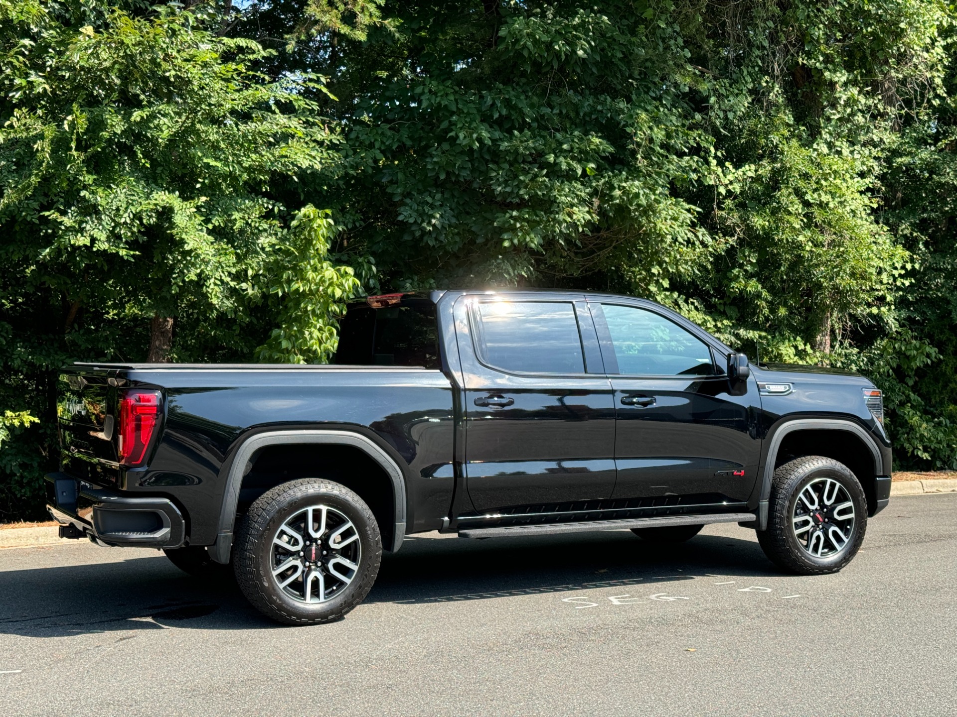 Used 2023 GMC Sierra 1500 AT4 DIESEL for sale Sold at Formula Imports in Charlotte NC 28227 13