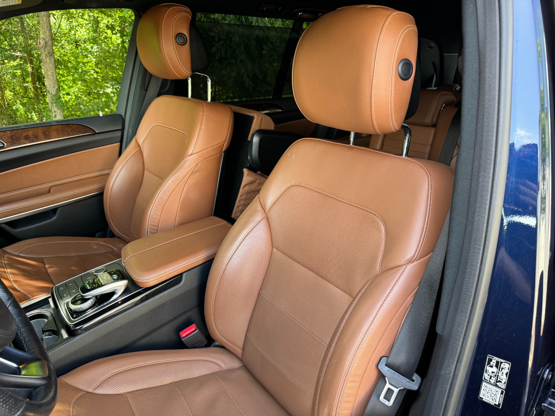 Used 2018 Mercedes-Benz GLS 550 PANORAMIC SUNROOF / HEATED & COOLED CUP HOLDERS for sale Sold at Formula Imports in Charlotte NC 28227 22