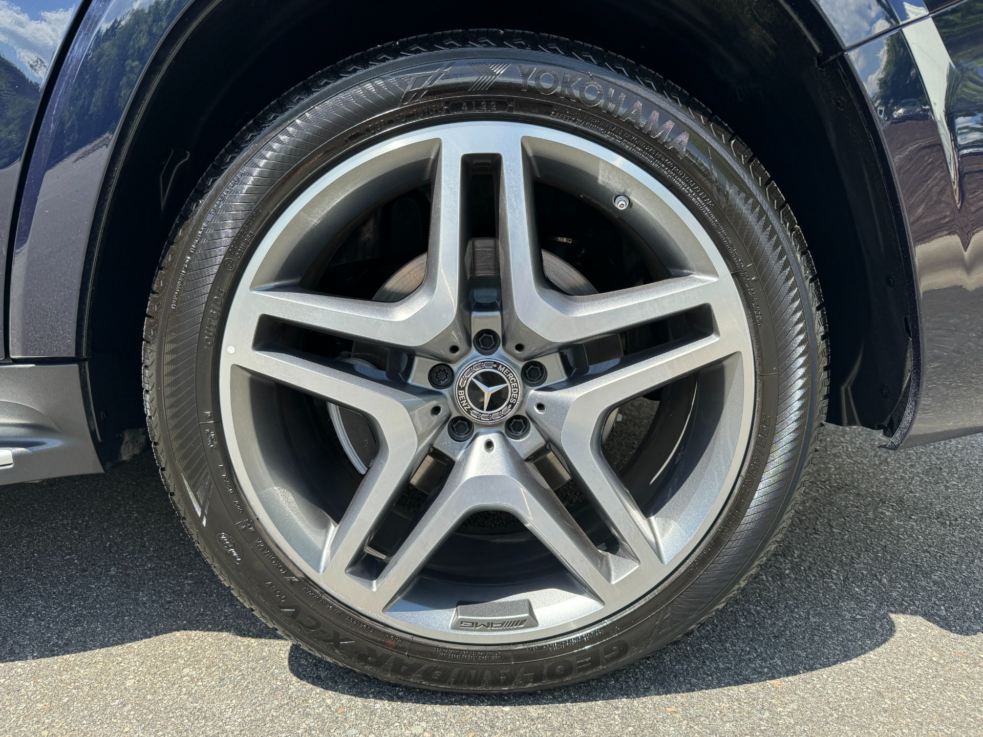 Used 2018 Mercedes-Benz GLS 550 PANORAMIC SUNROOF / HEATED & COOLED CUP HOLDERS for sale Sold at Formula Imports in Charlotte NC 28227 56